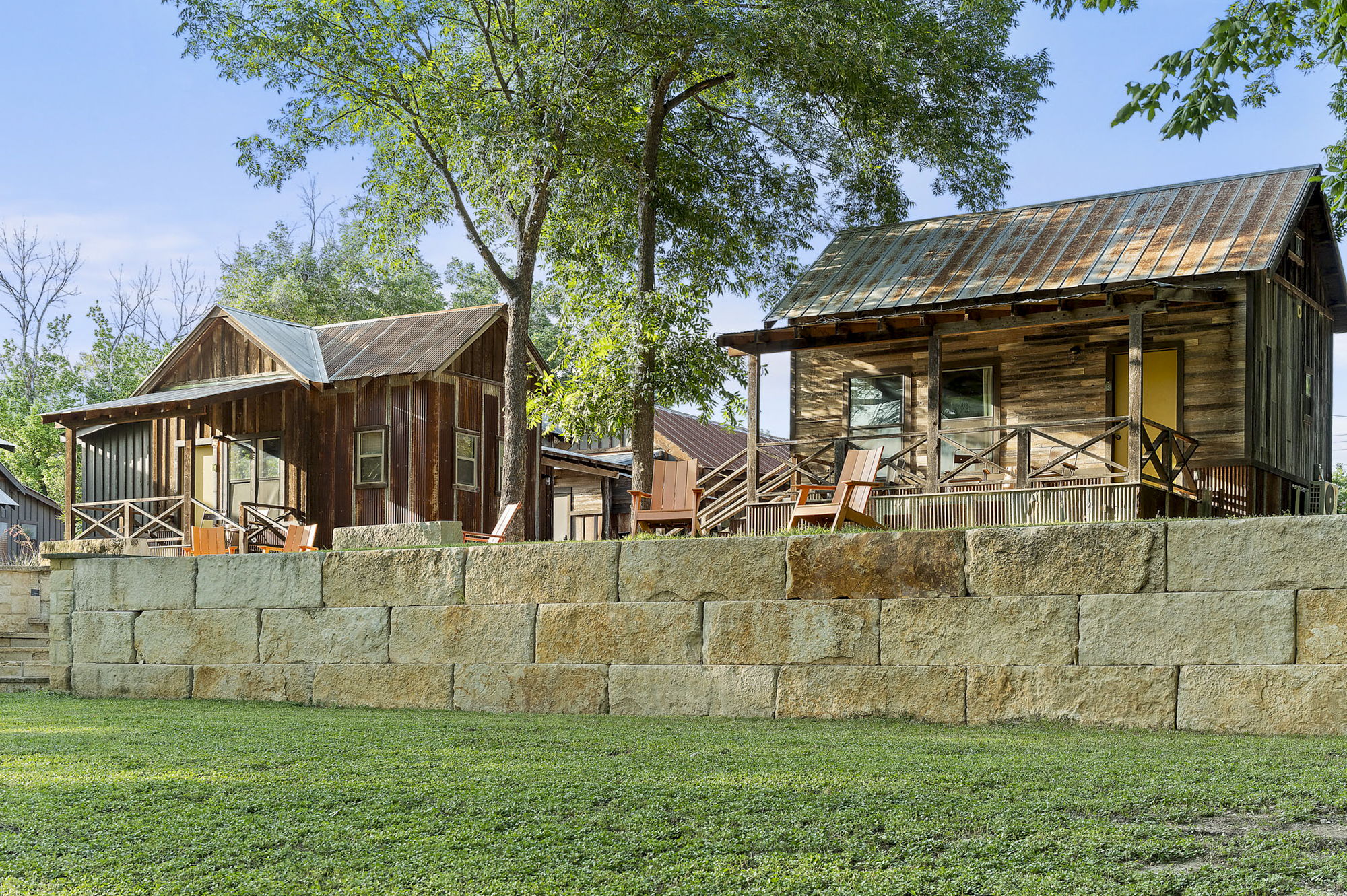 main property photo 37
