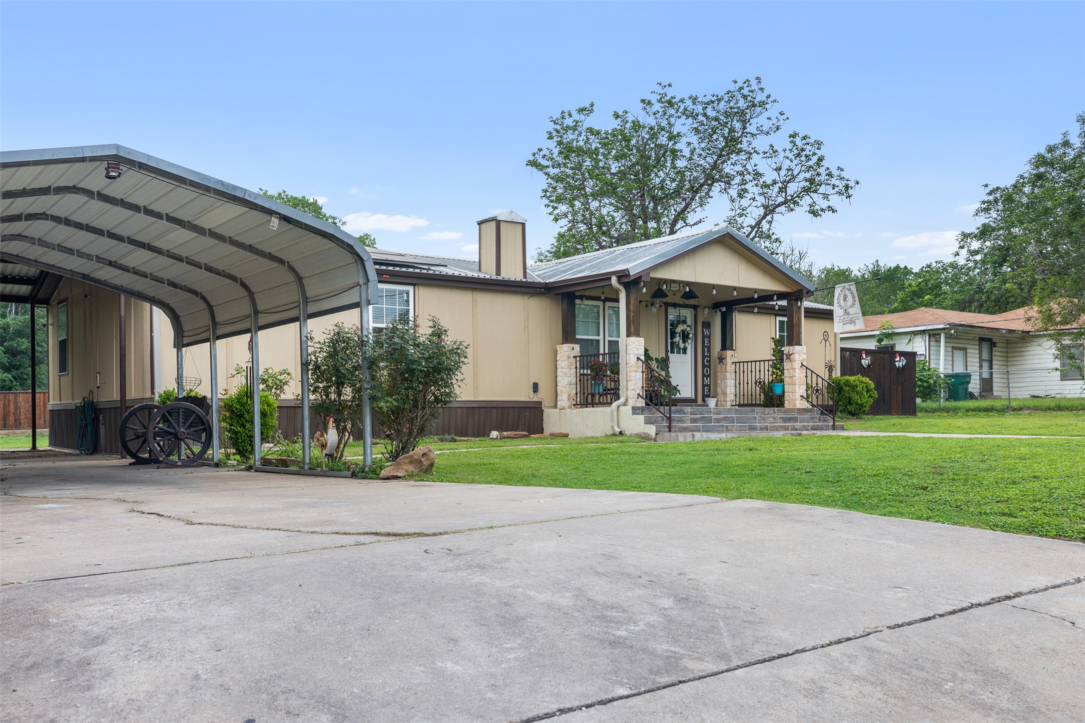 main property photo 1