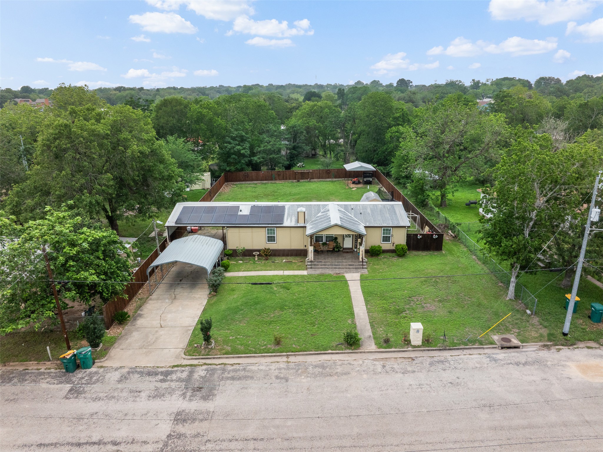 main property photo 26