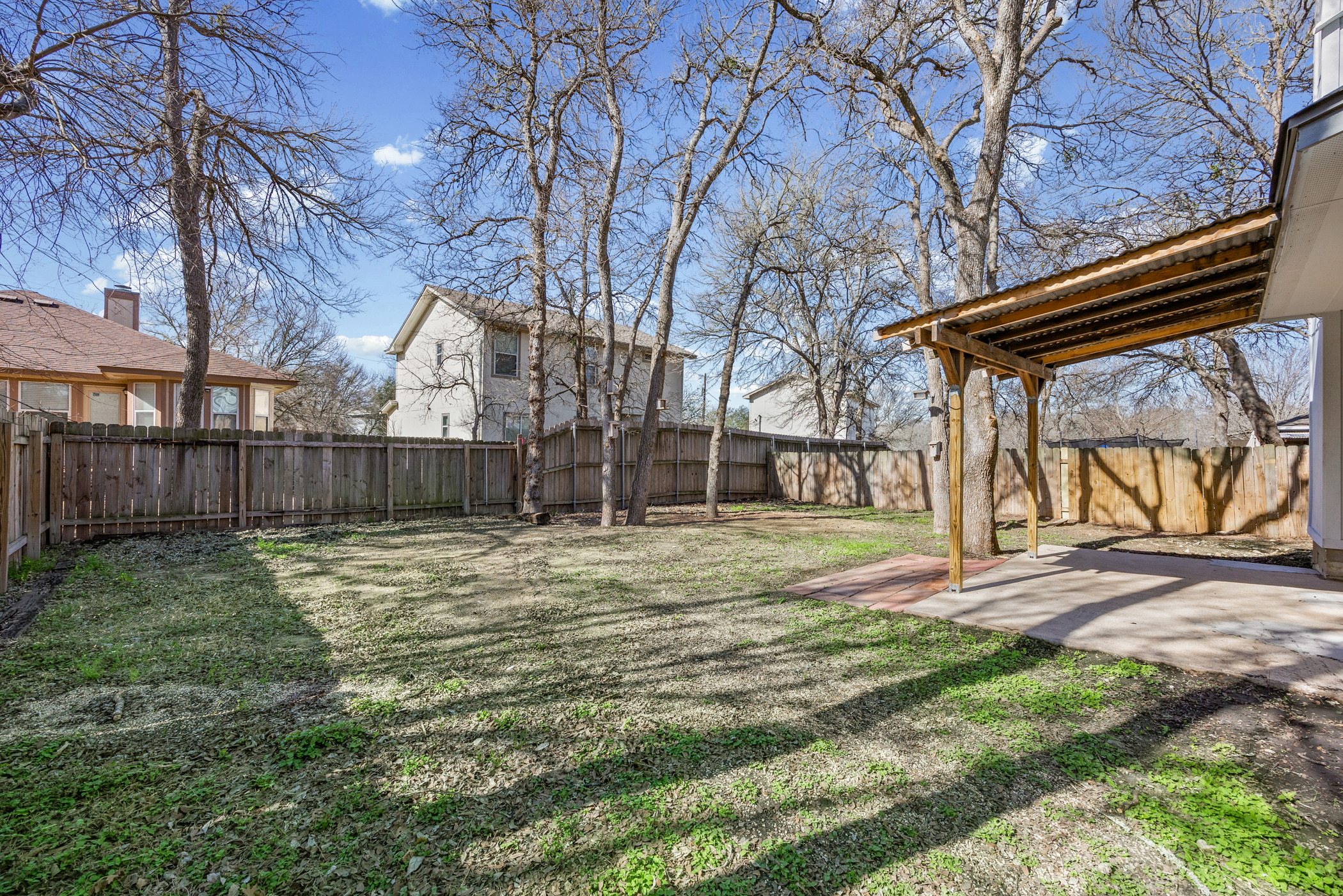 main property photo 21