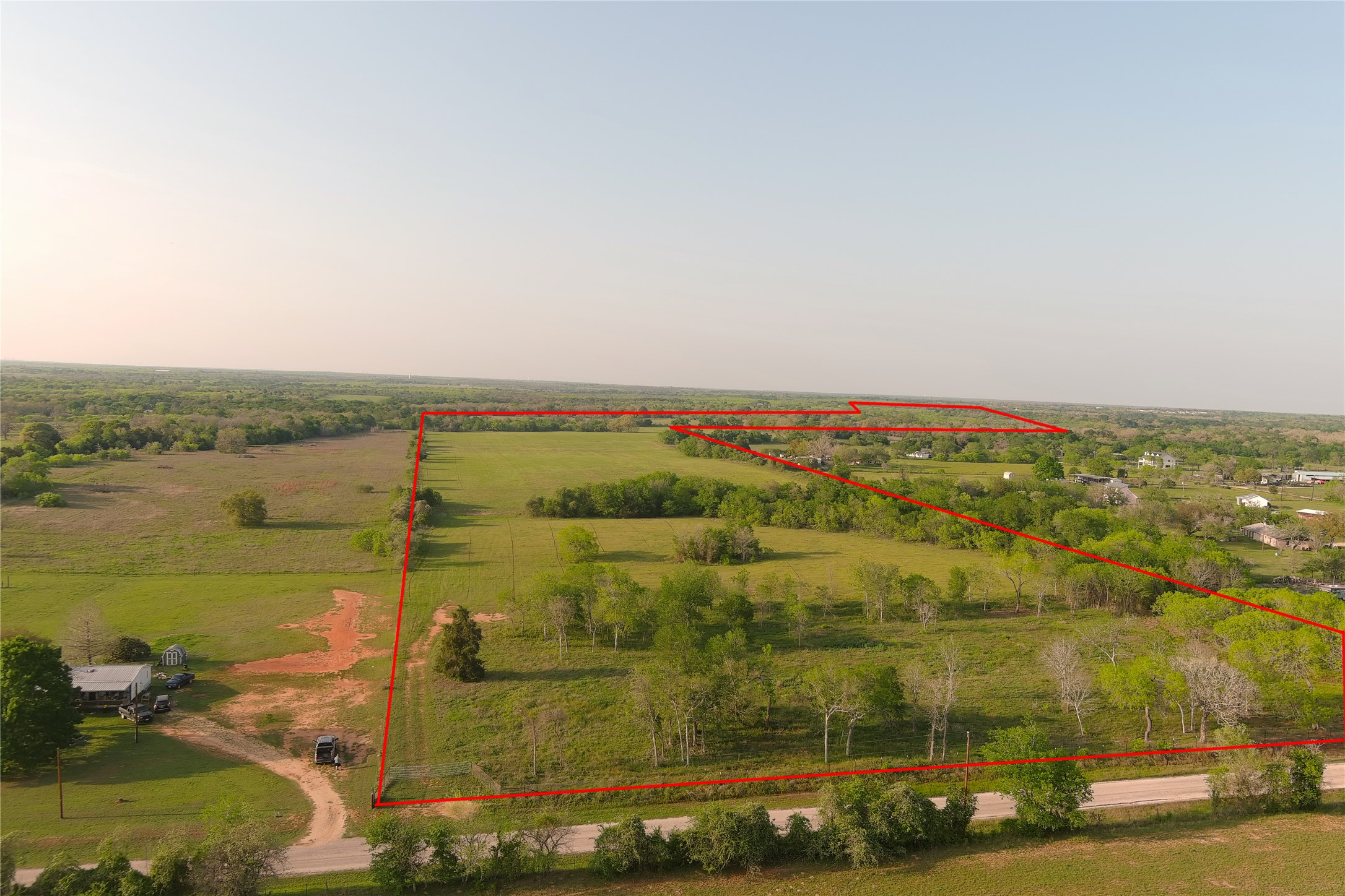 main property photo 13