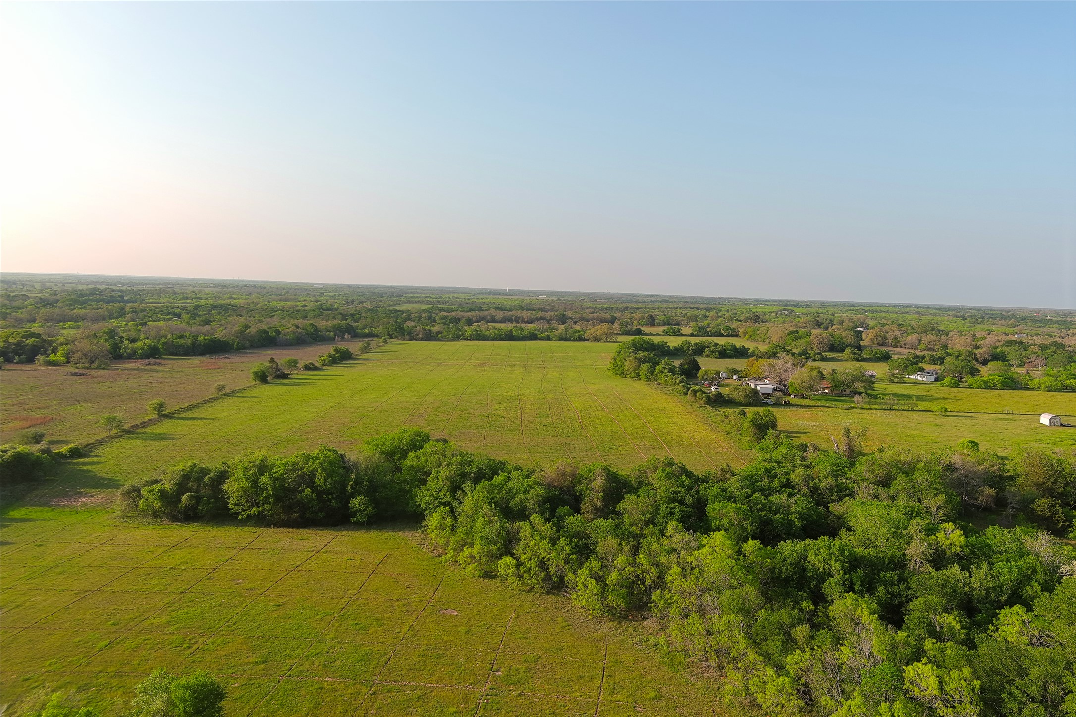 main property photo 16