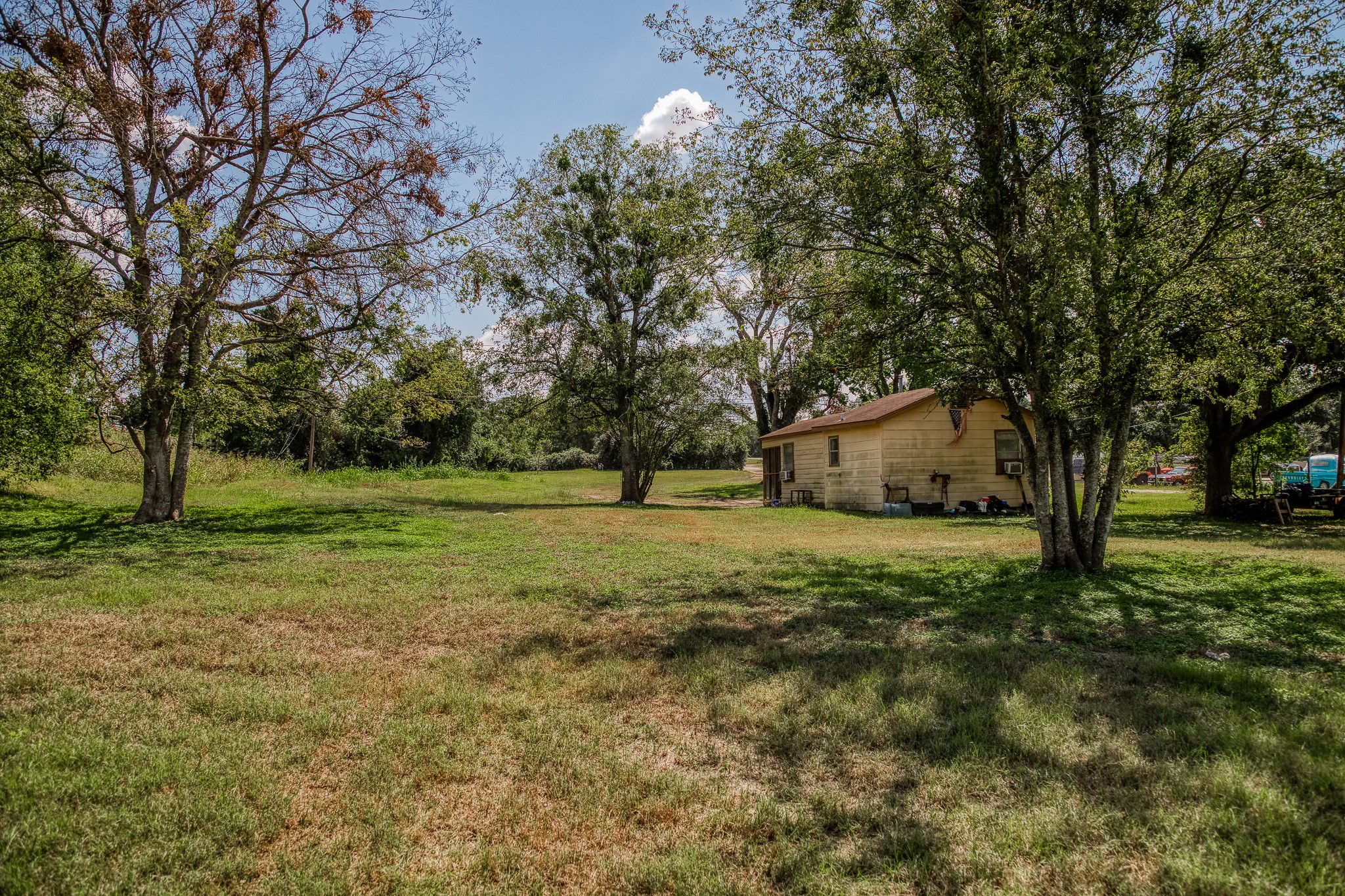 main property photo 13