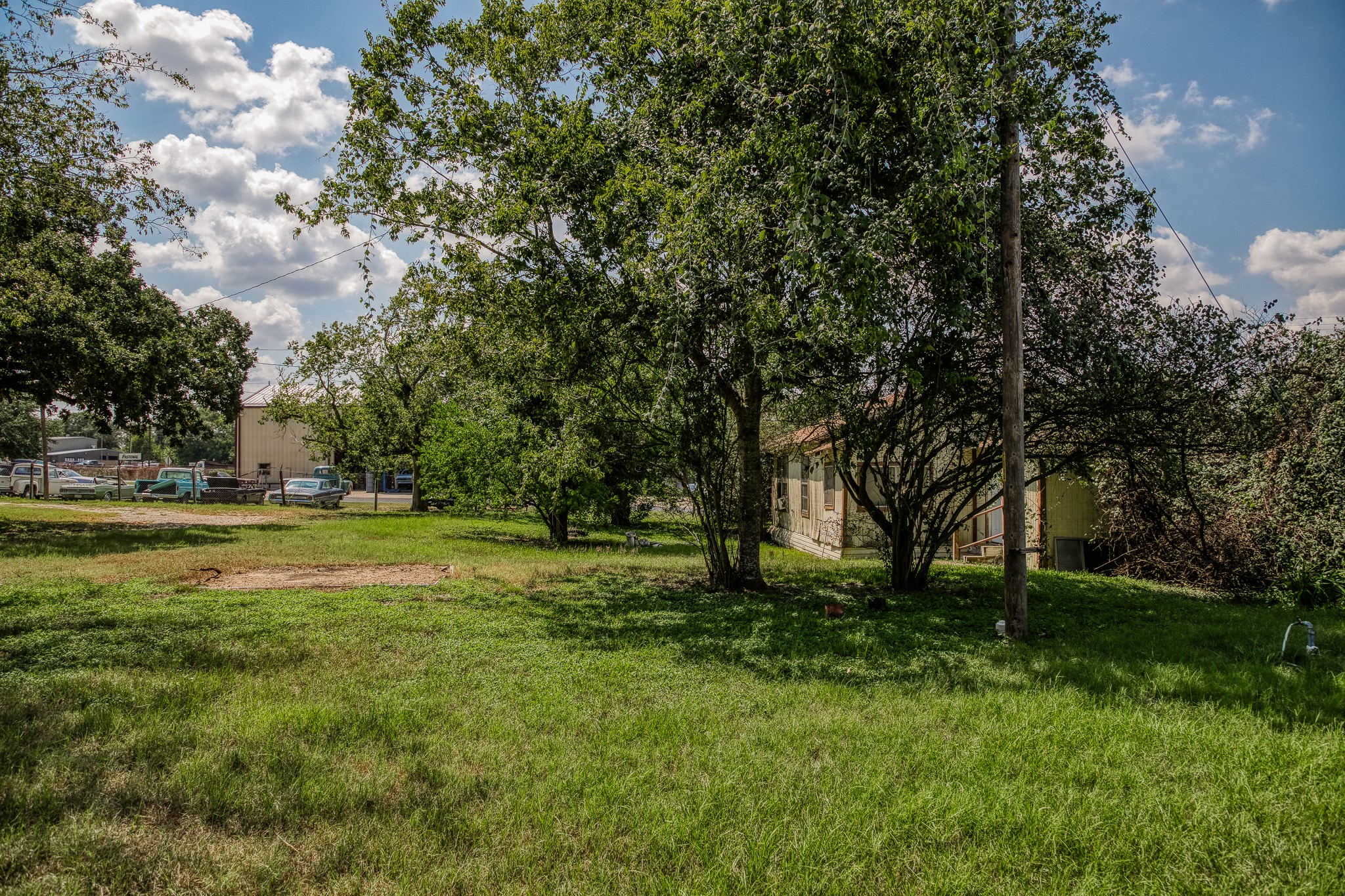 main property photo 14