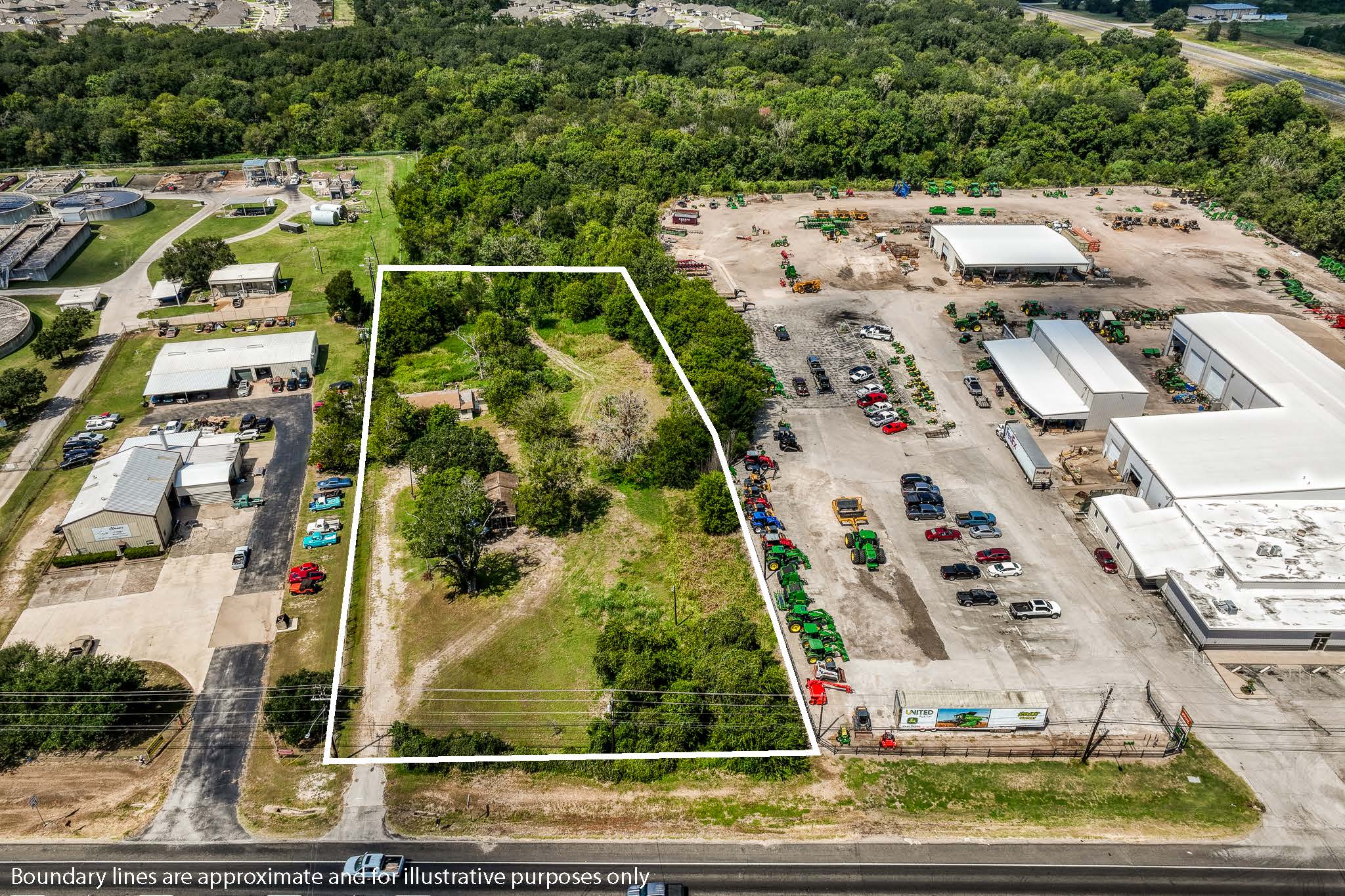main property photo 27
