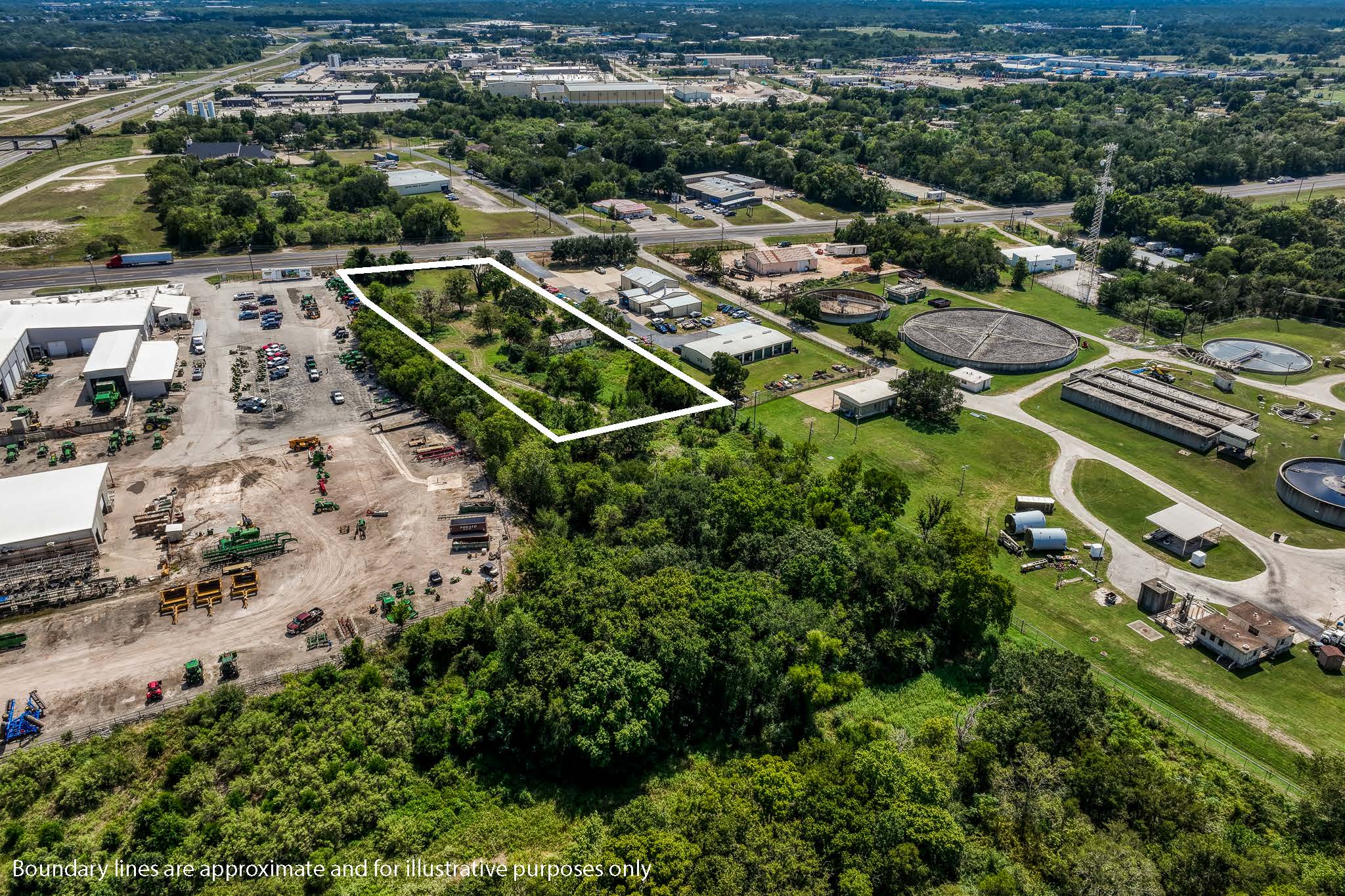 main property photo 31
