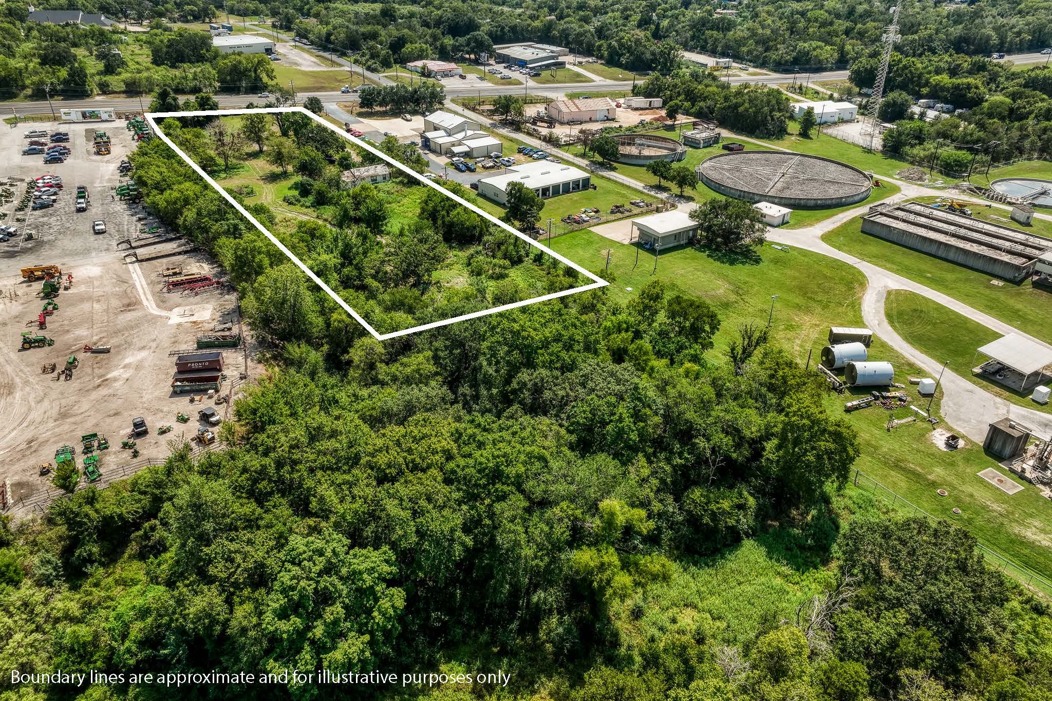 main property photo 32