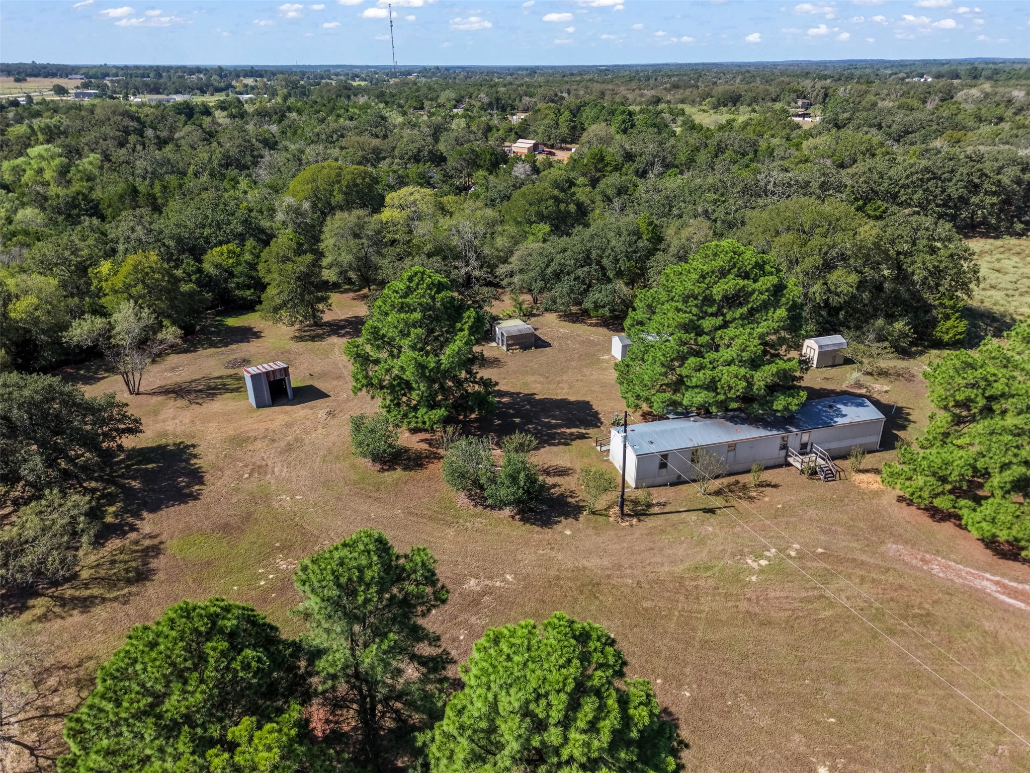 main property photo 34