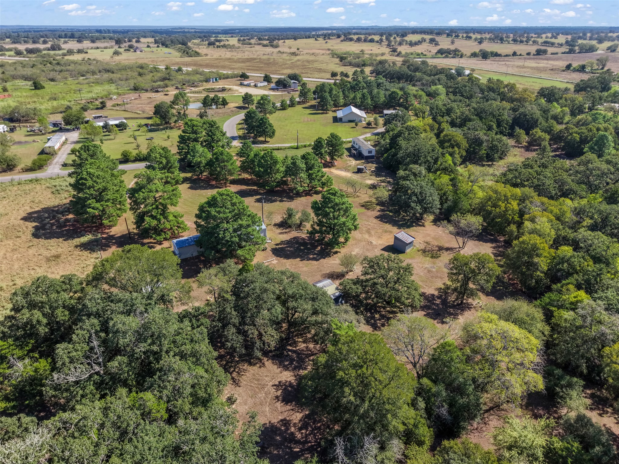 main property photo 36