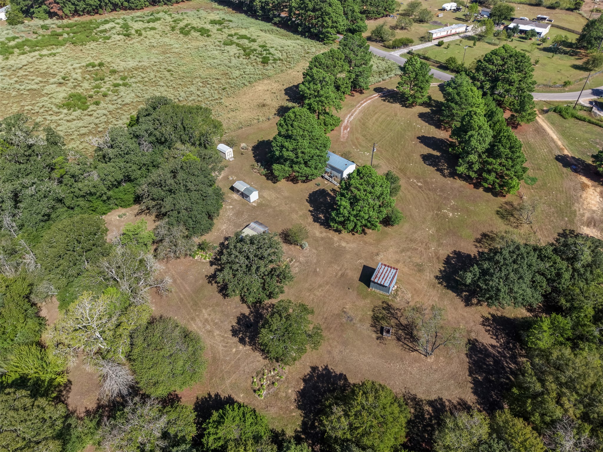 main property photo 37