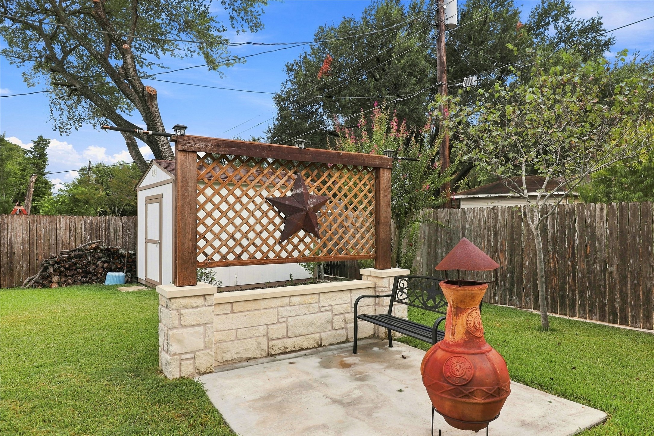 main property photo 33
