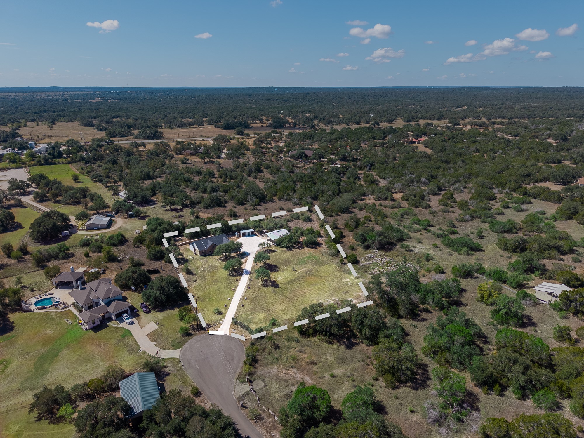 main property photo 35