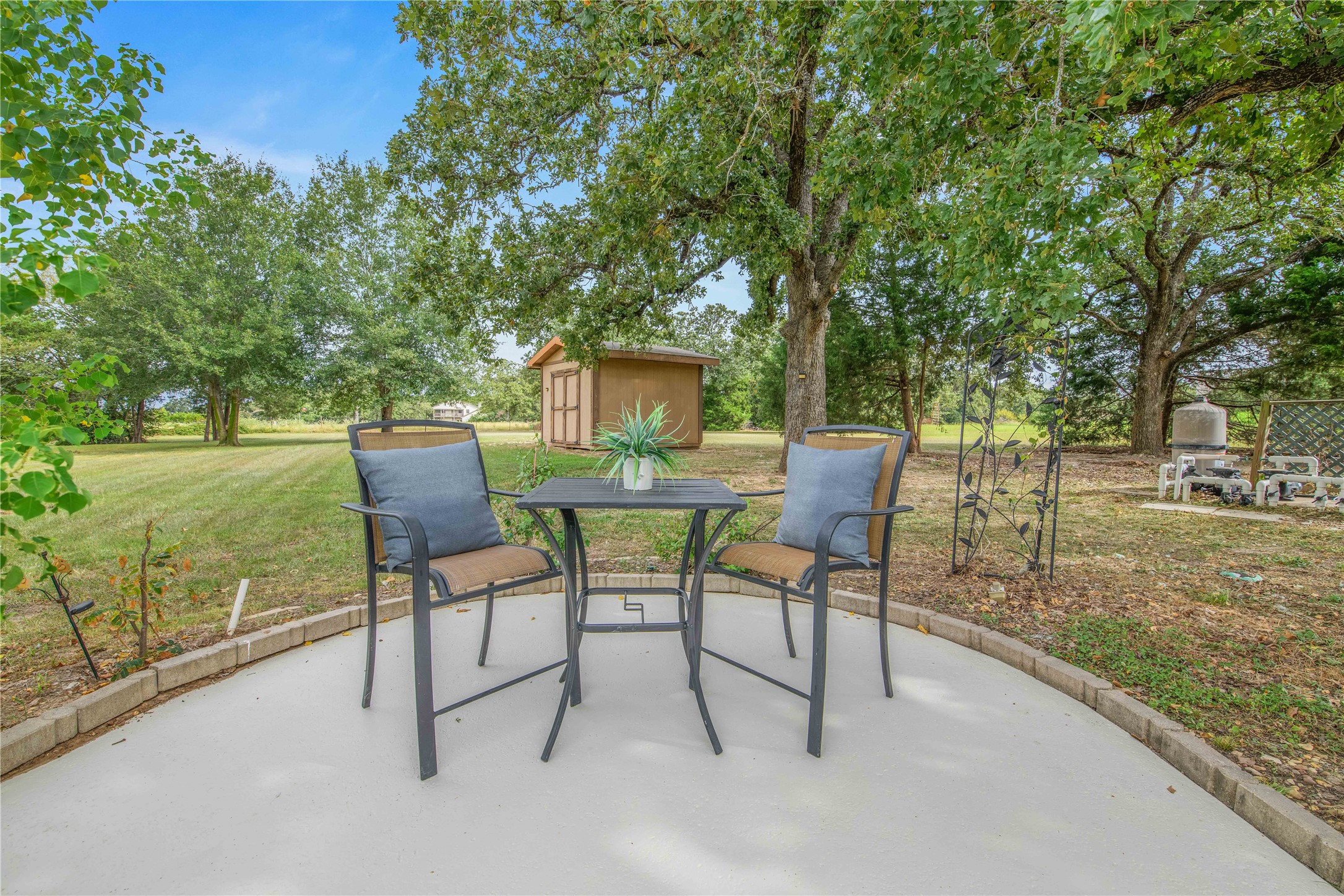 main property photo 34