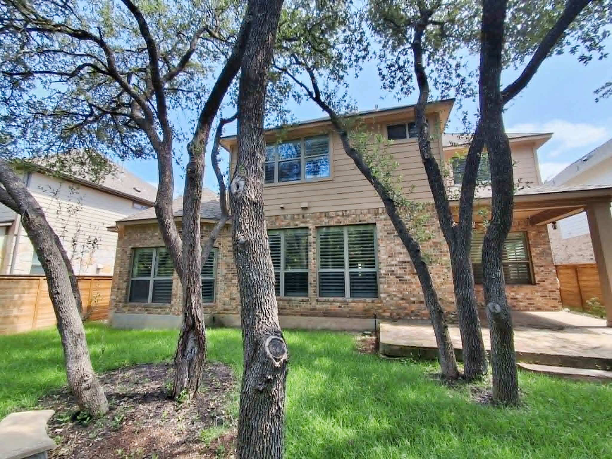 main property photo 24