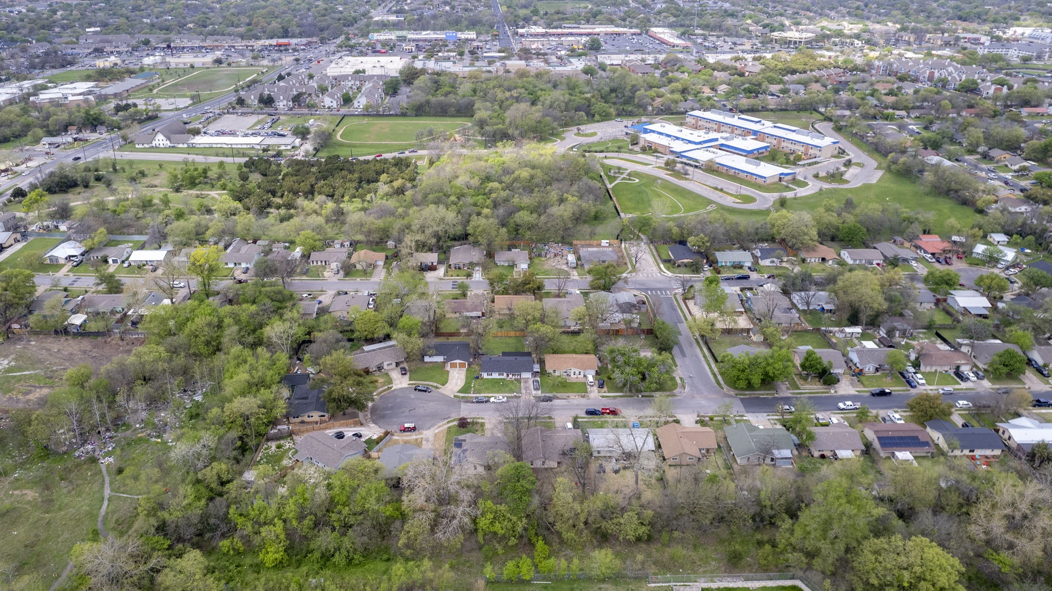 main property photo 25
