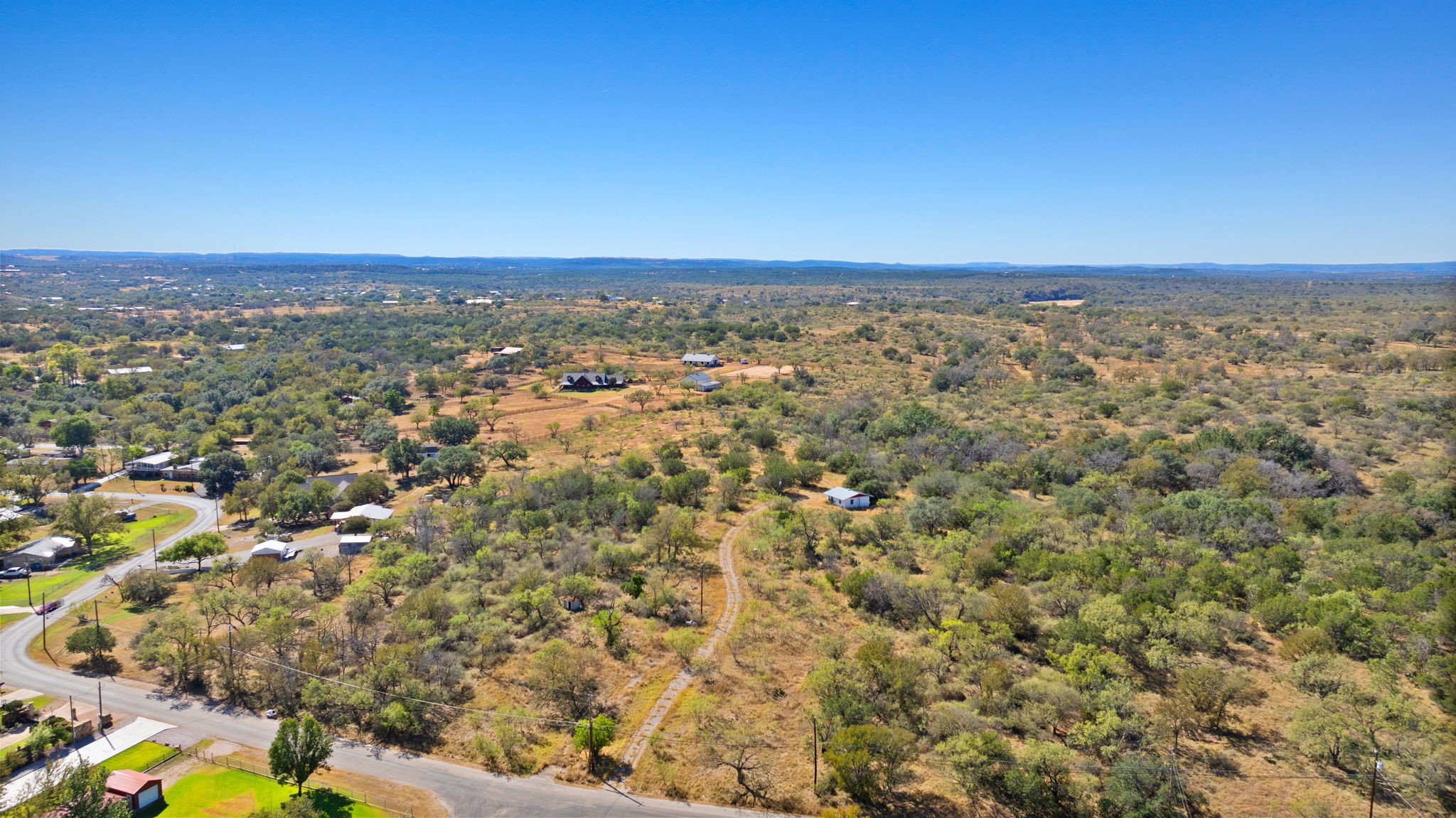 main property photo 13