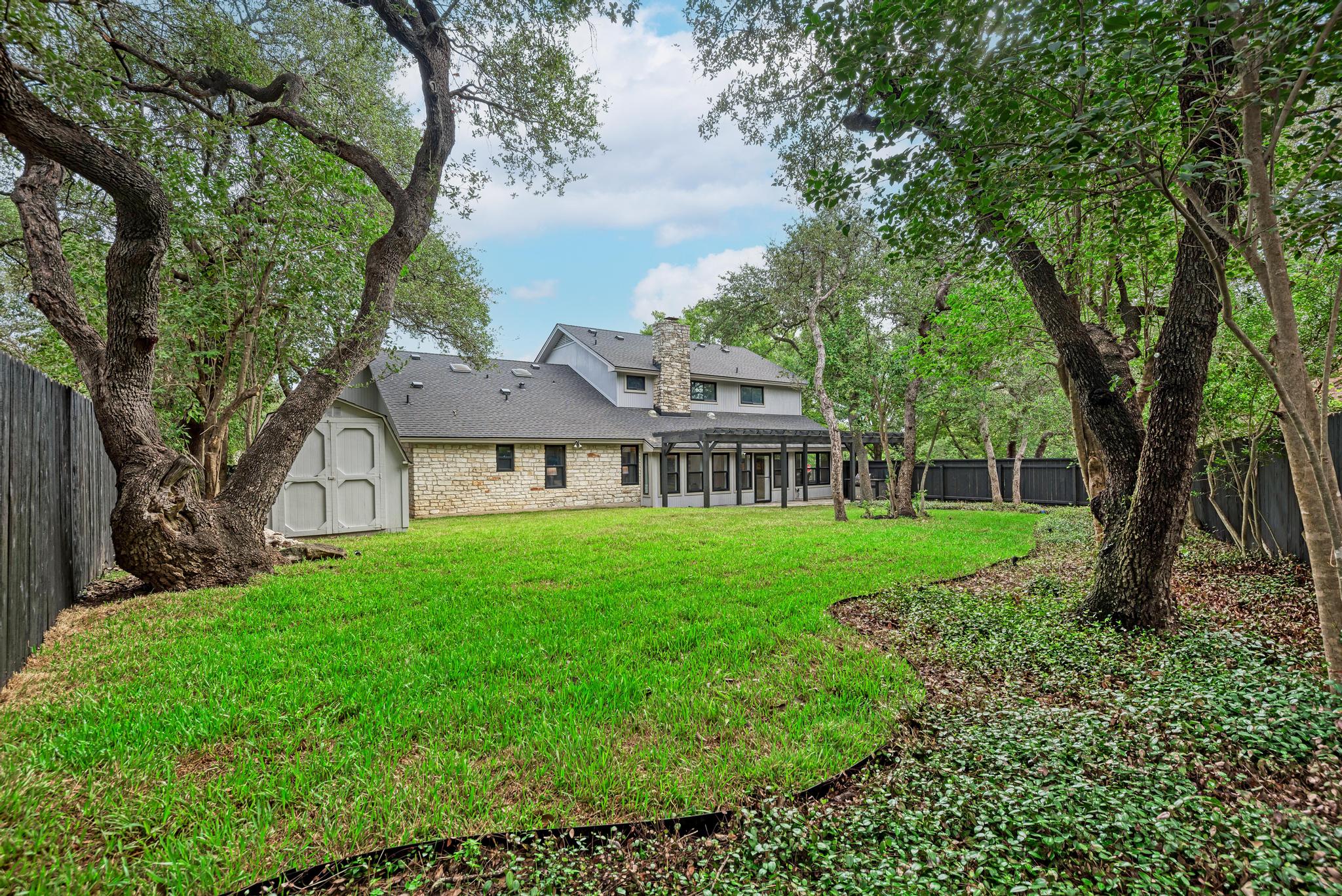 main property photo 37