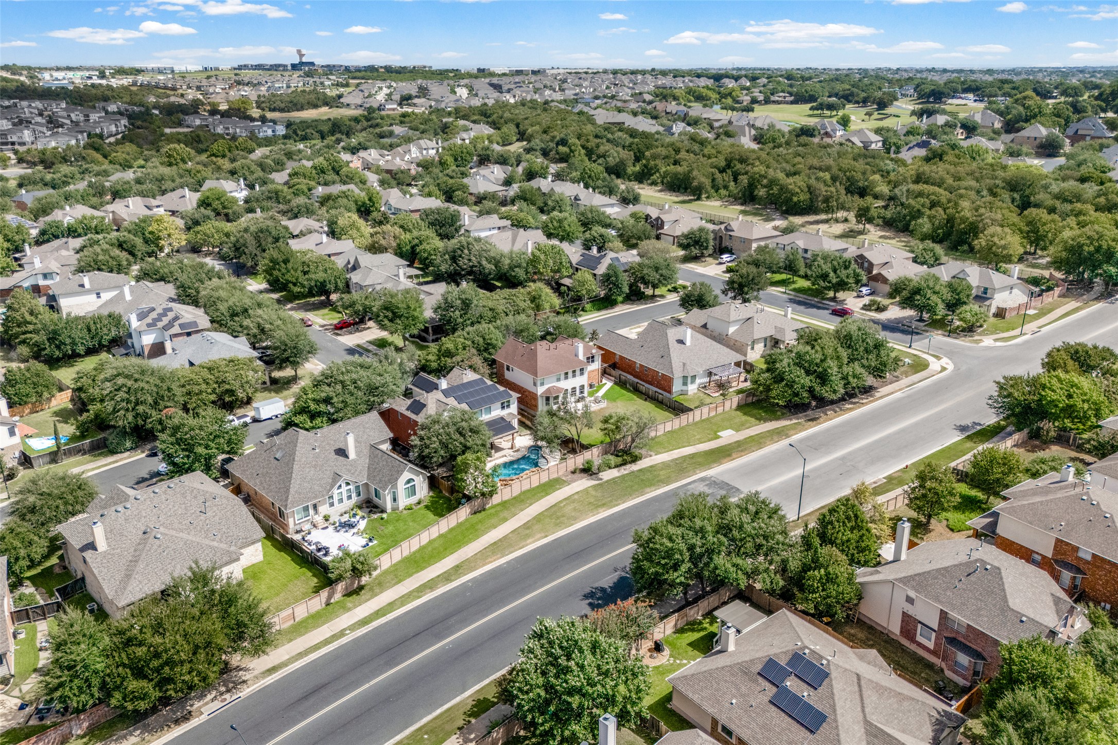 main property photo 24