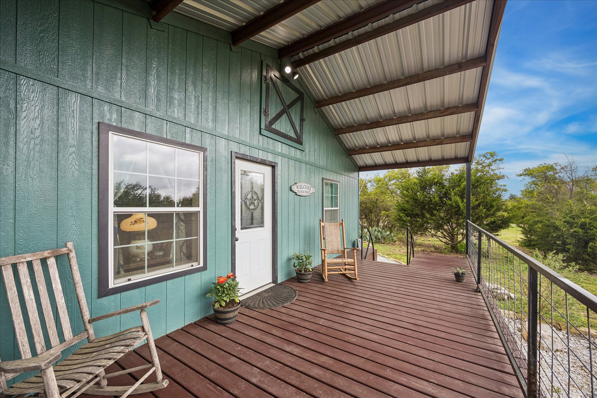 main property photo 11