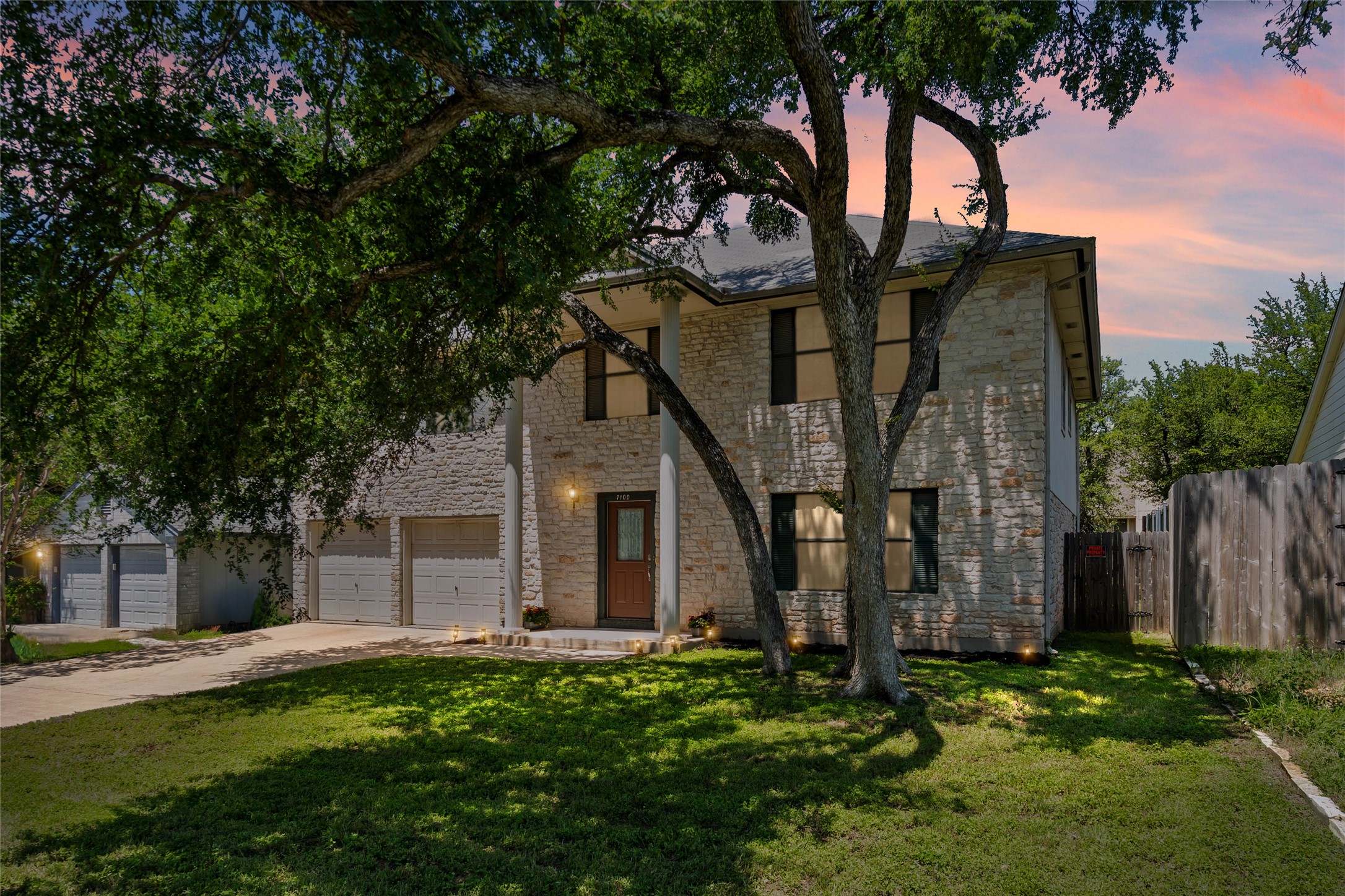 main property photo 36