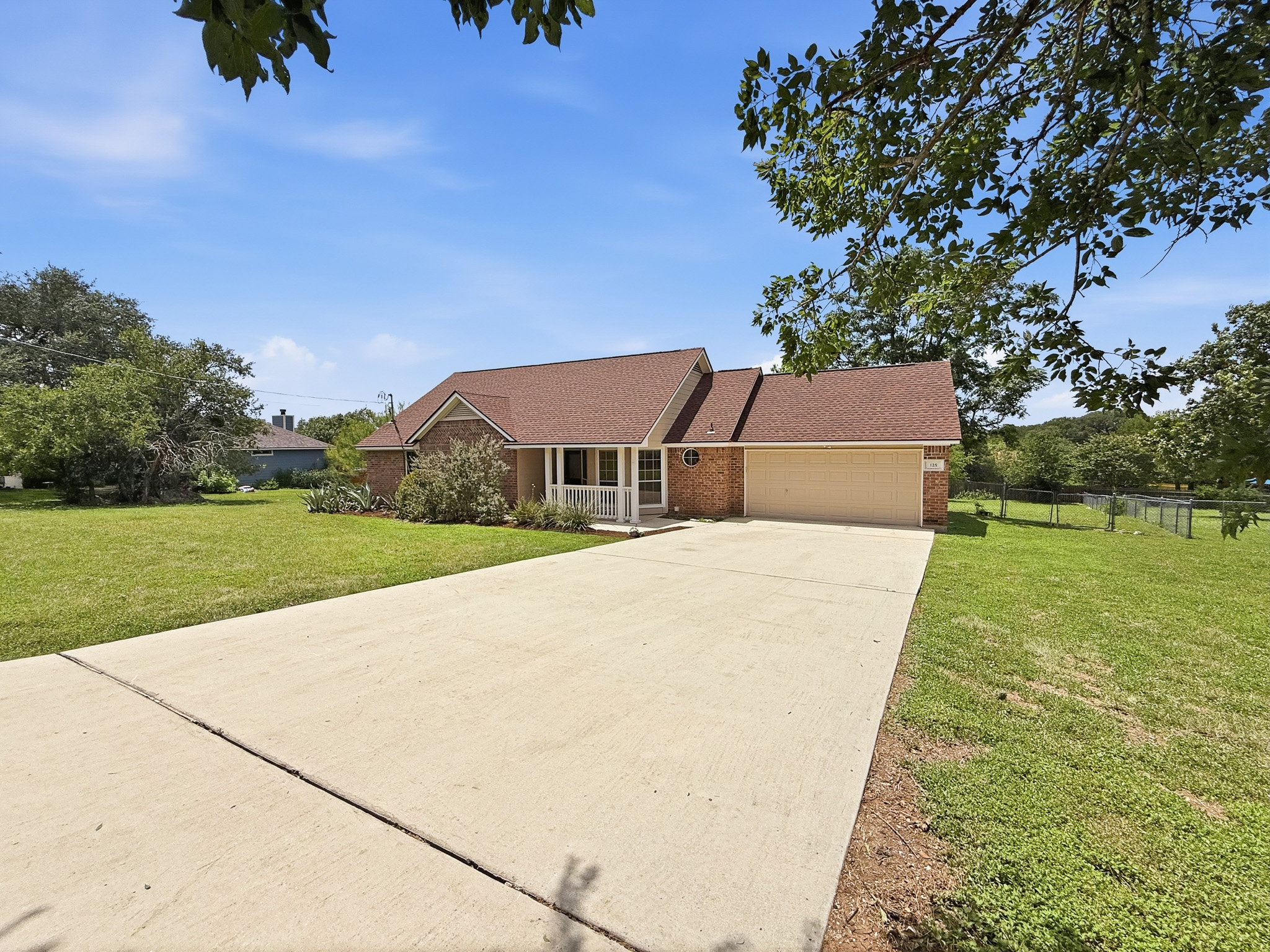 main property photo 2