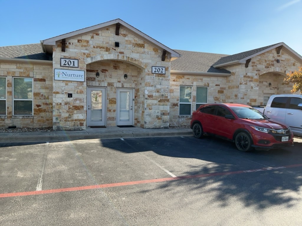 main property photo 0
