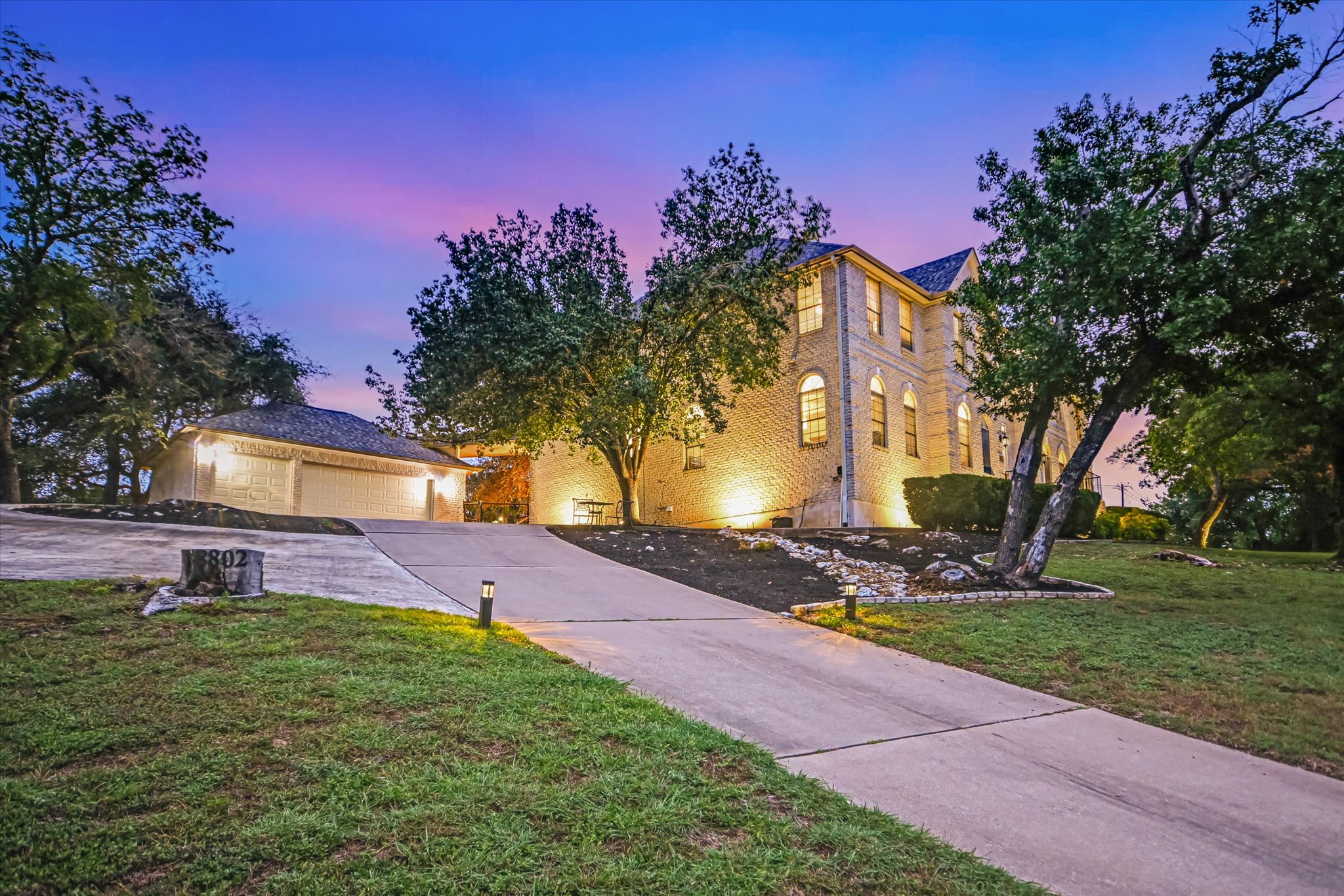 main property photo 39