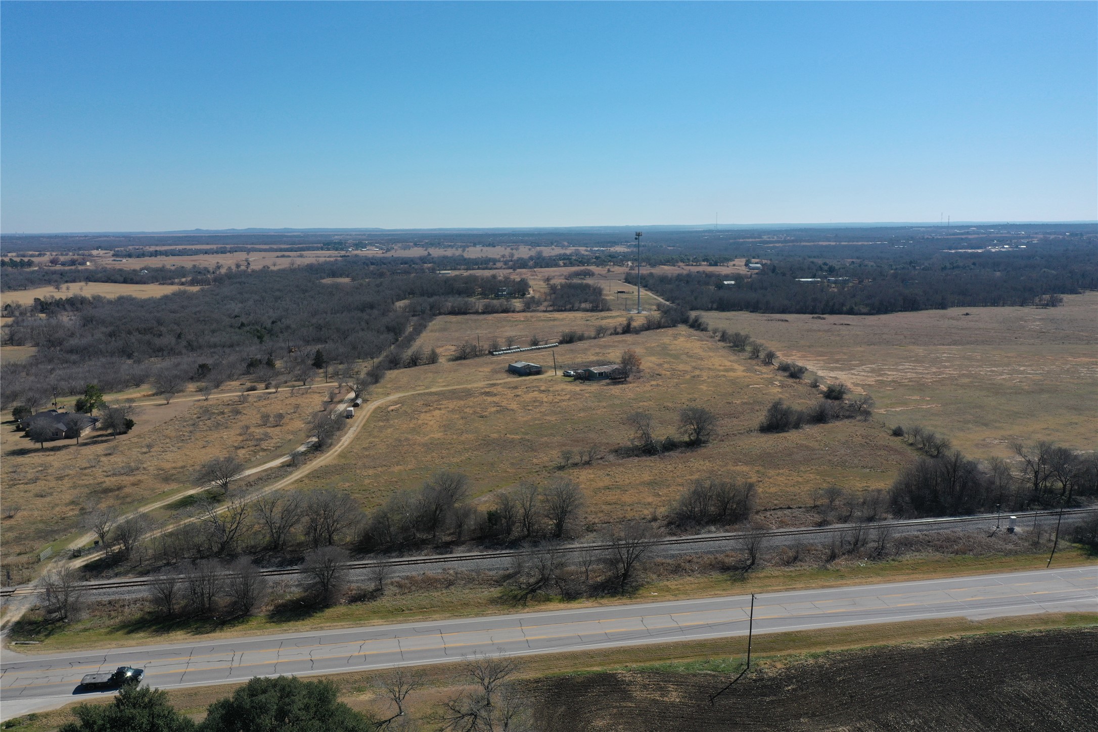 main property photo 3