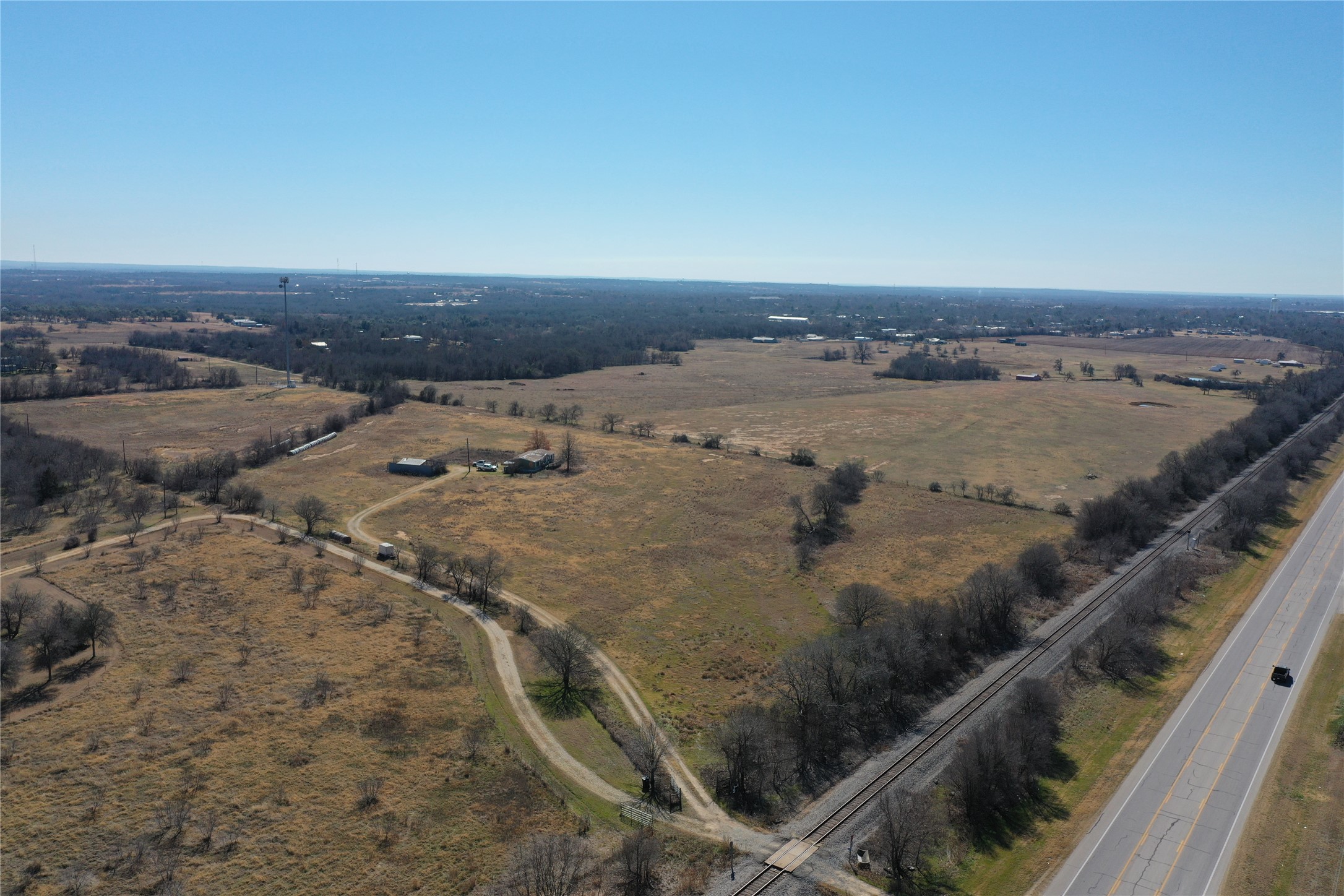 main property photo 5