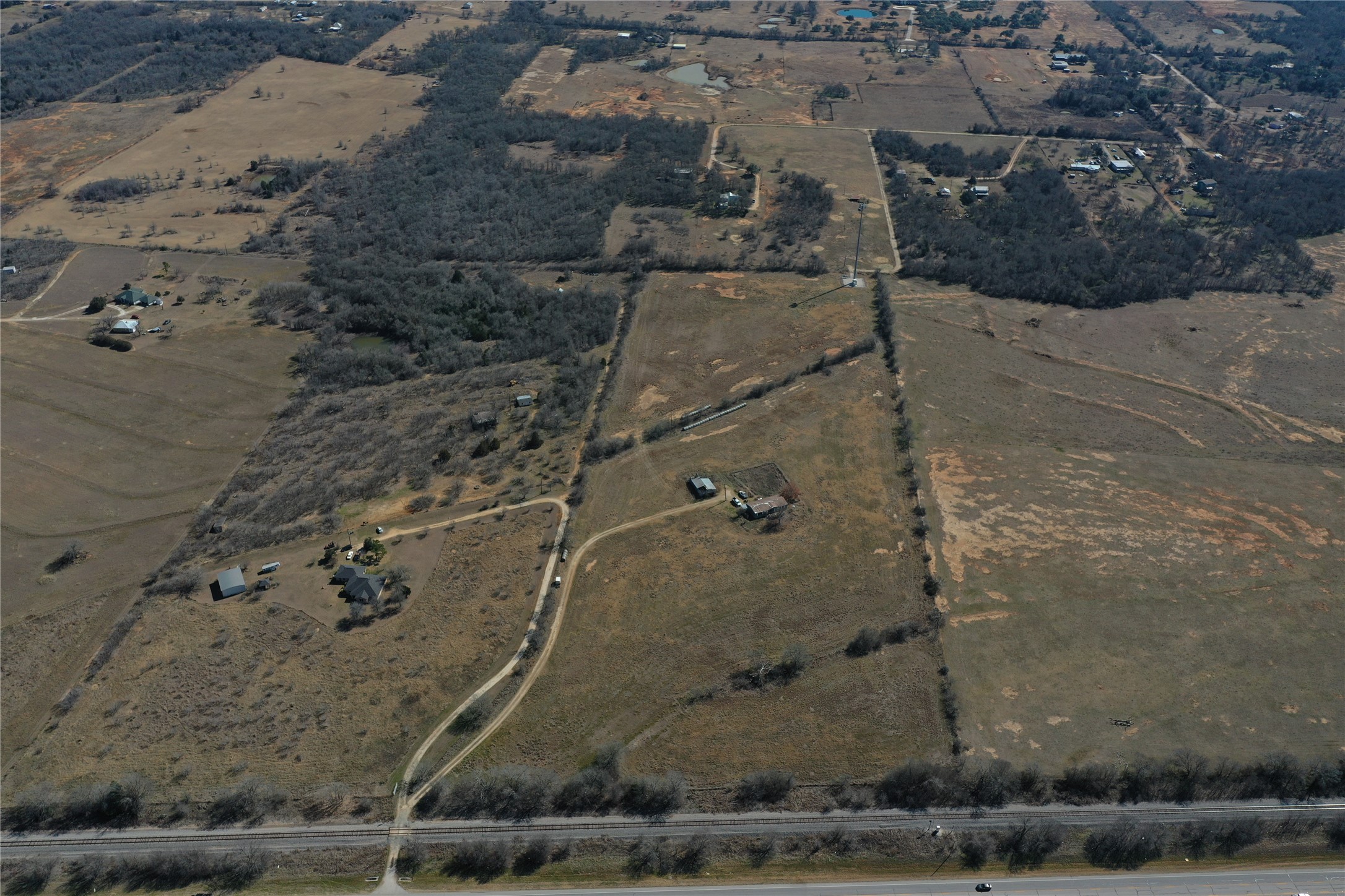 main property photo 7
