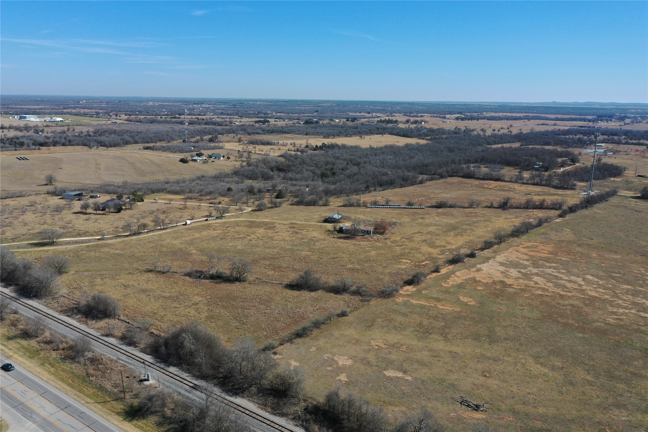main property photo 8