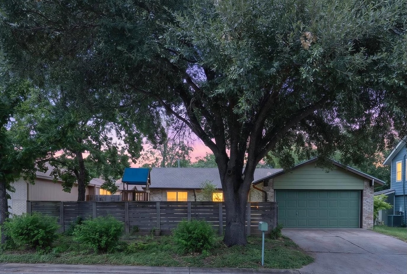 main property photo 31