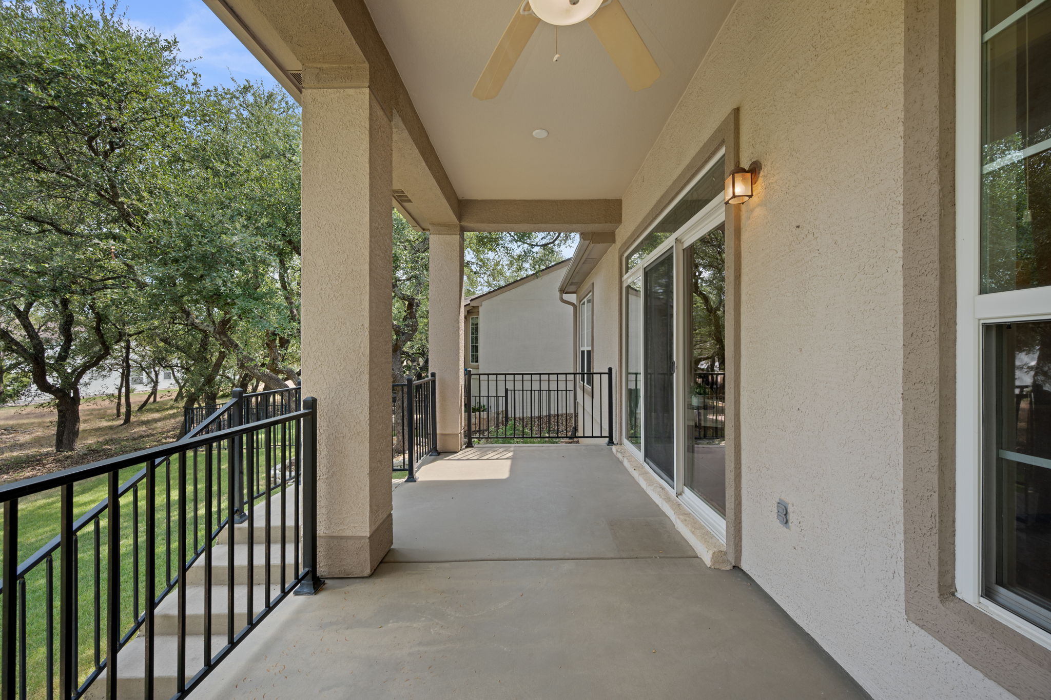 main property photo 29