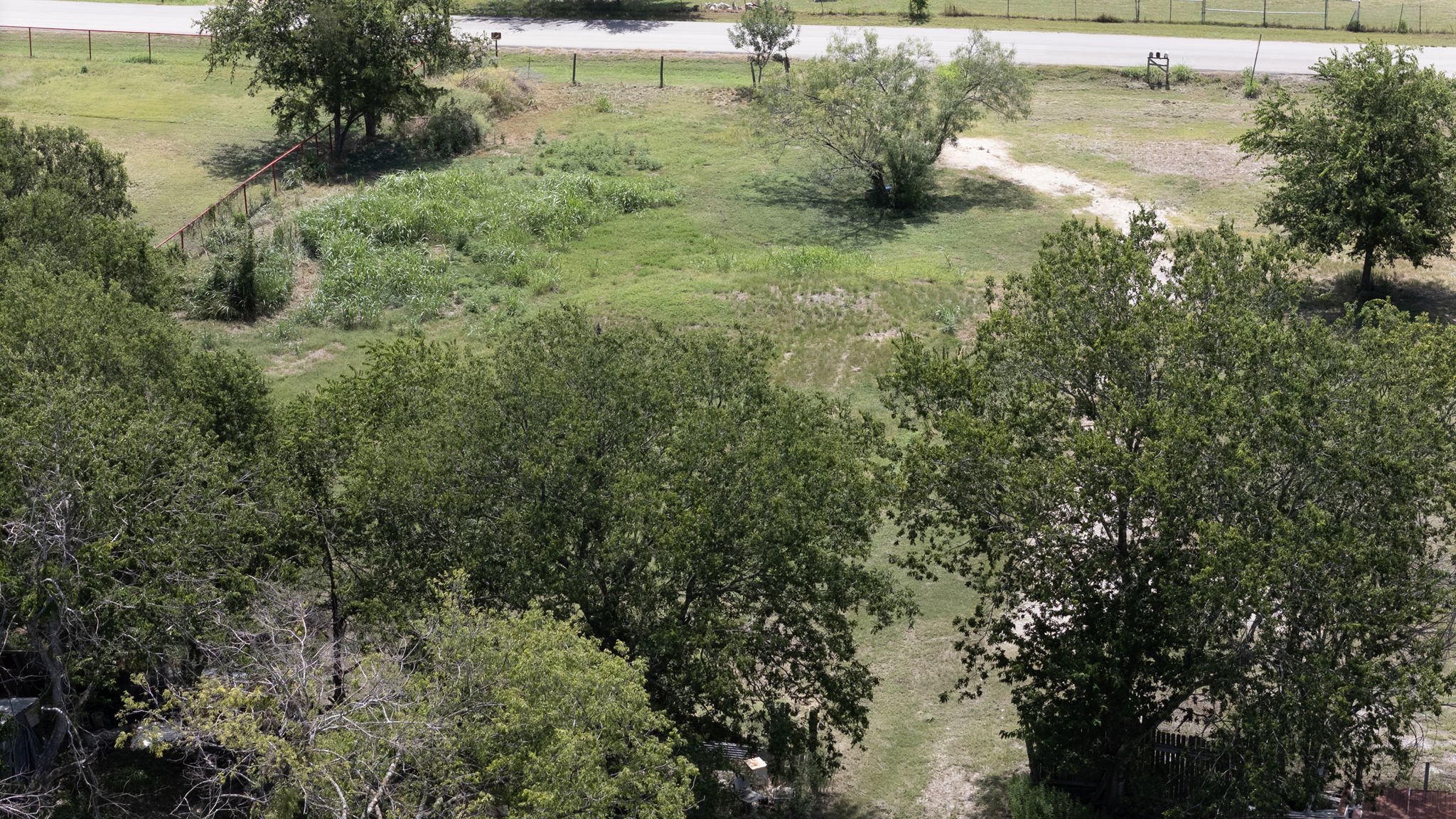 main property photo 18