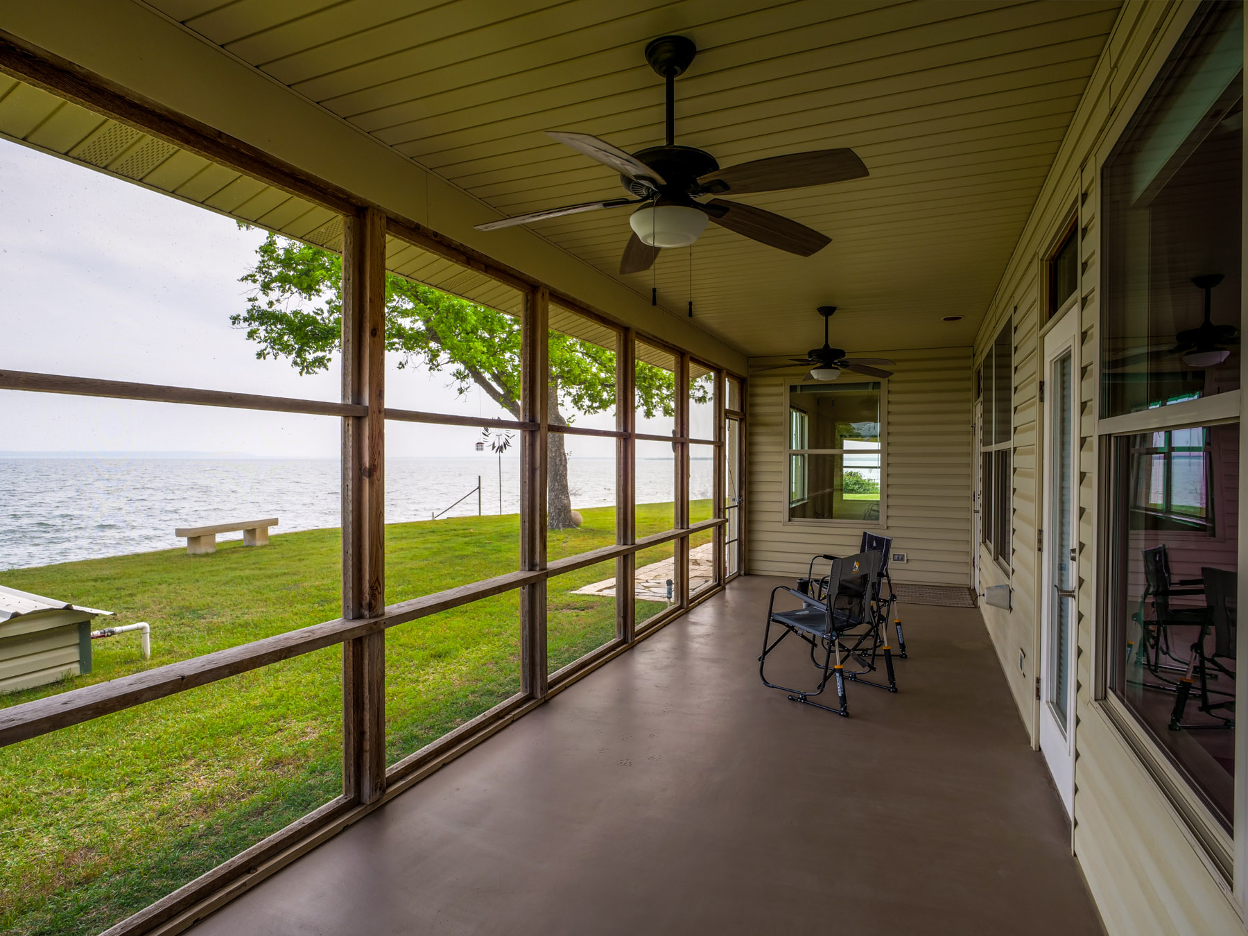 main property photo 17