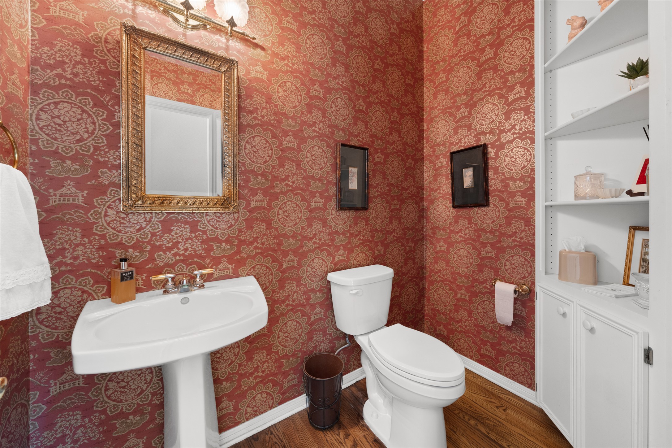 main property photo 18