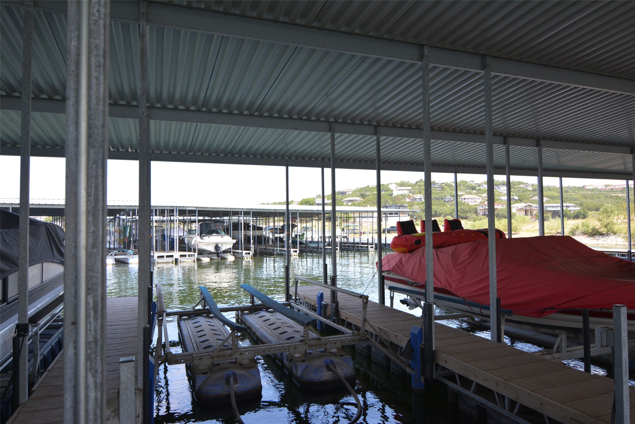 main property photo 32