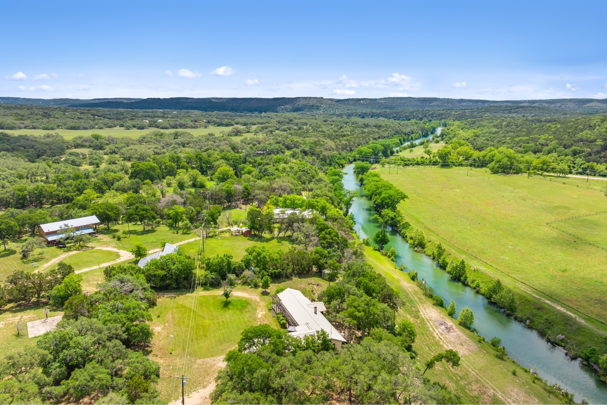 main property photo 8