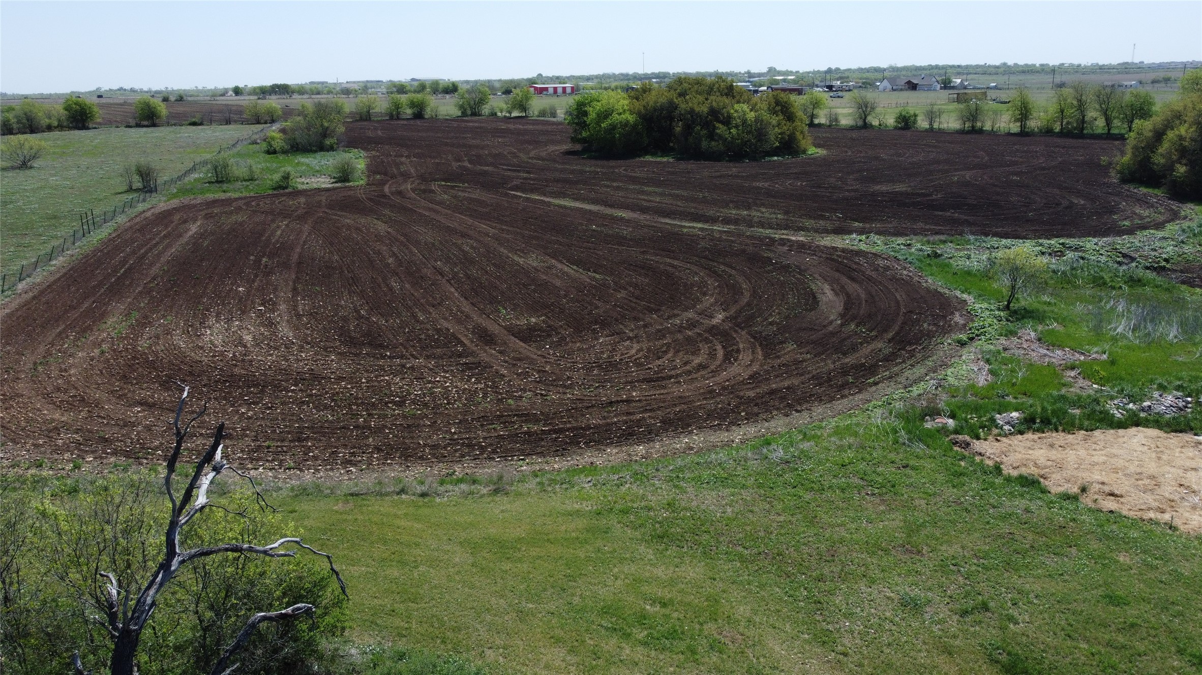 main property photo 13