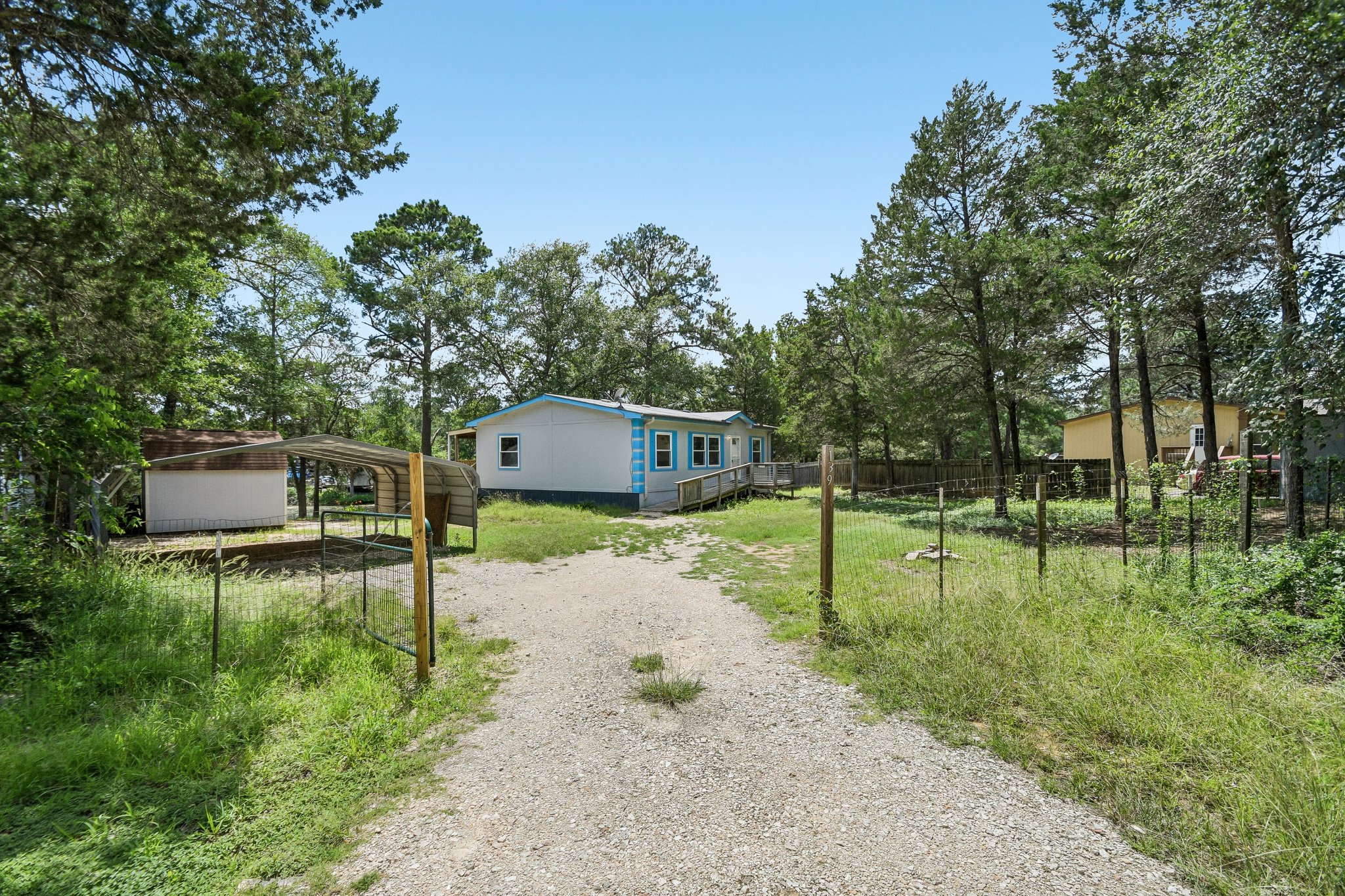 main property photo 33