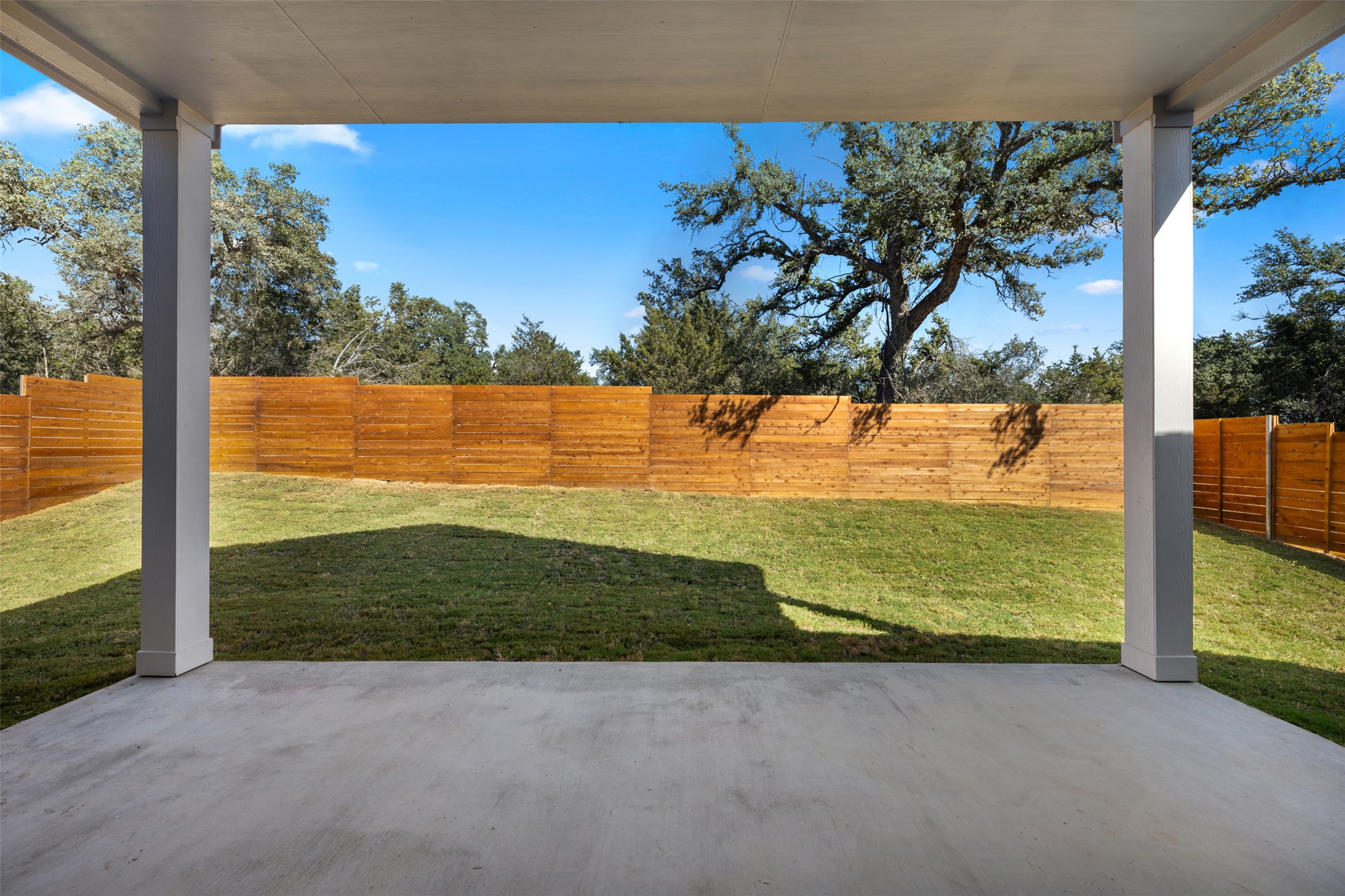 main property photo 35