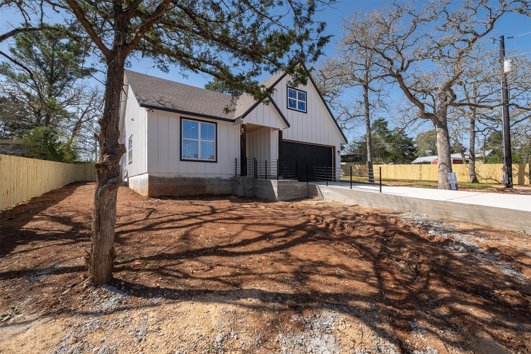 main property photo 37