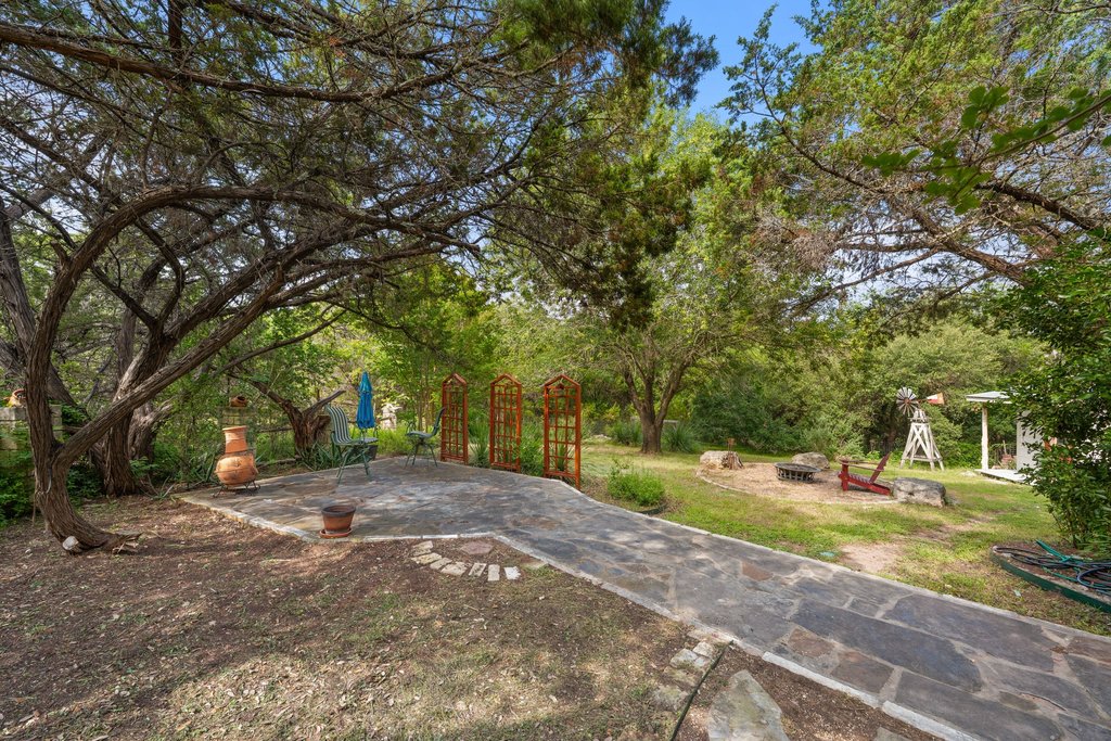 main property photo 32