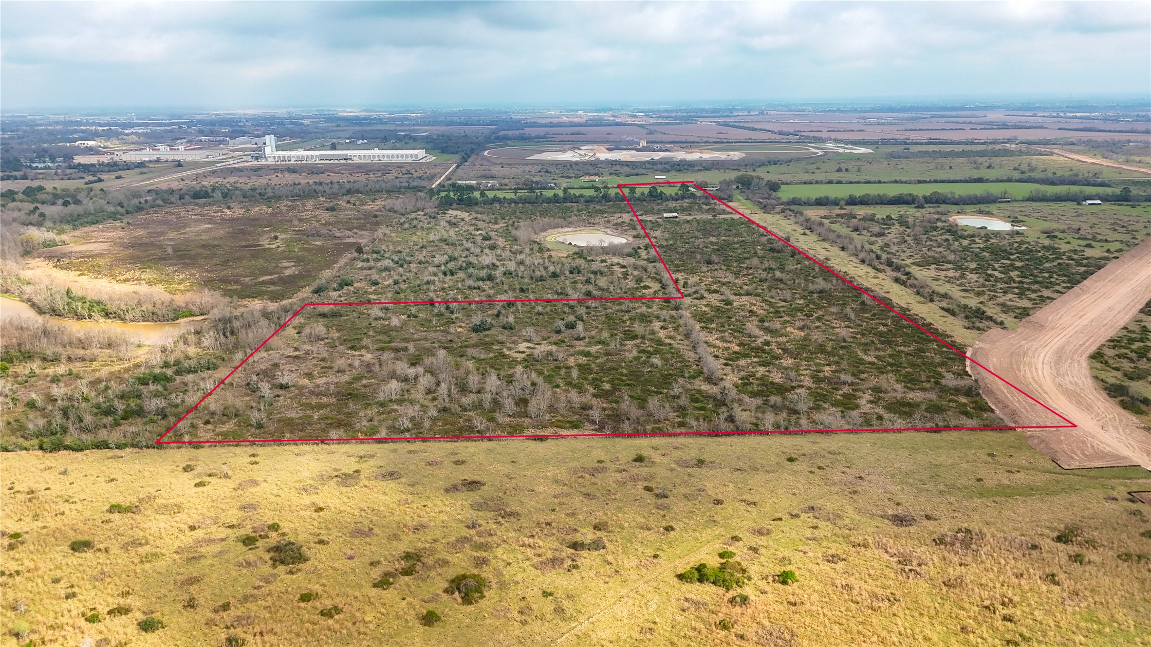 main property photo 6