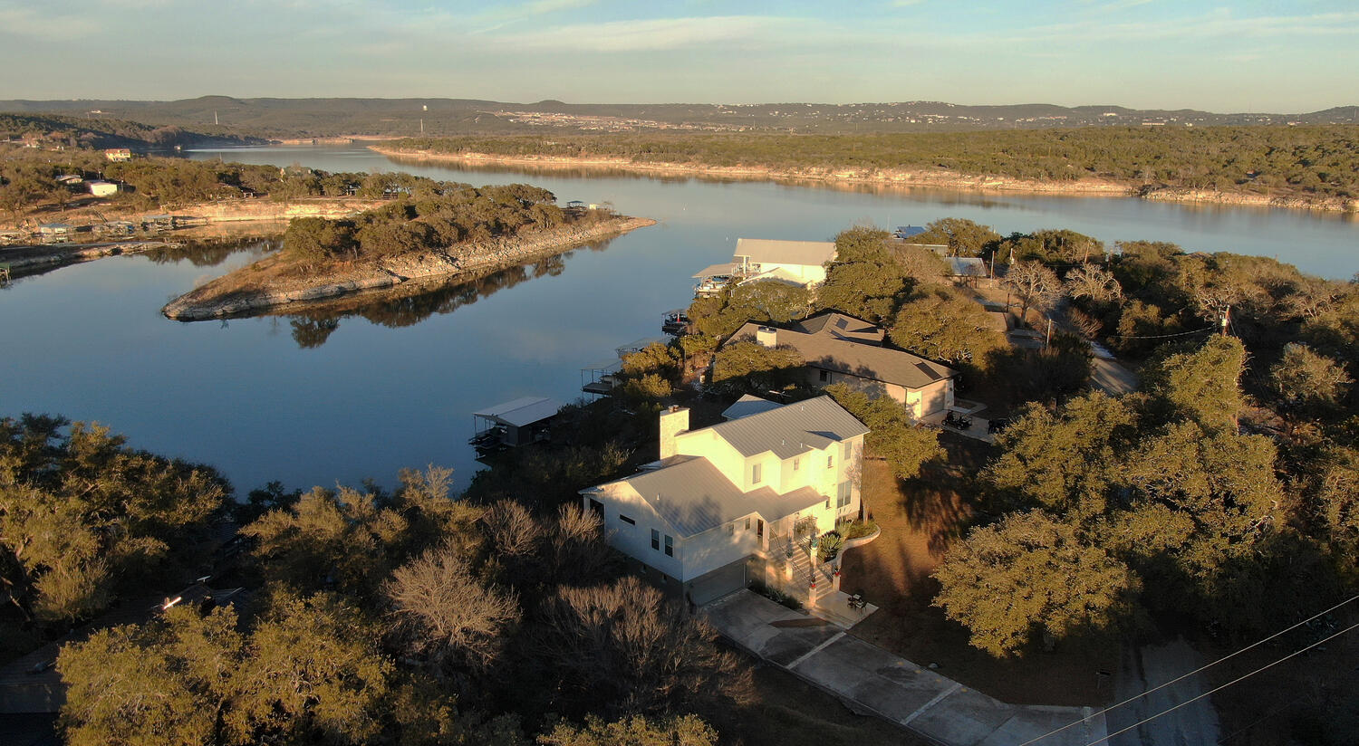 main property photo 37