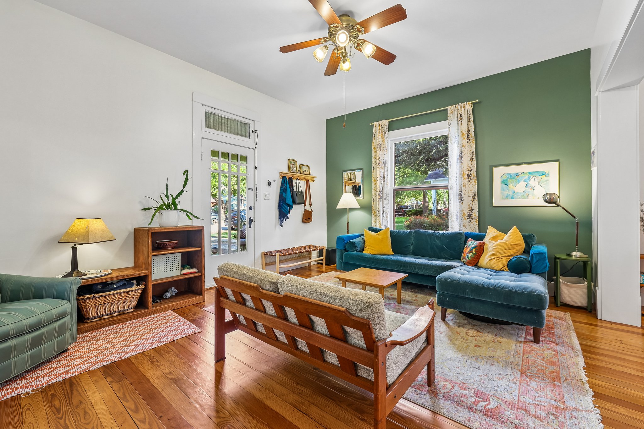 main property photo 8