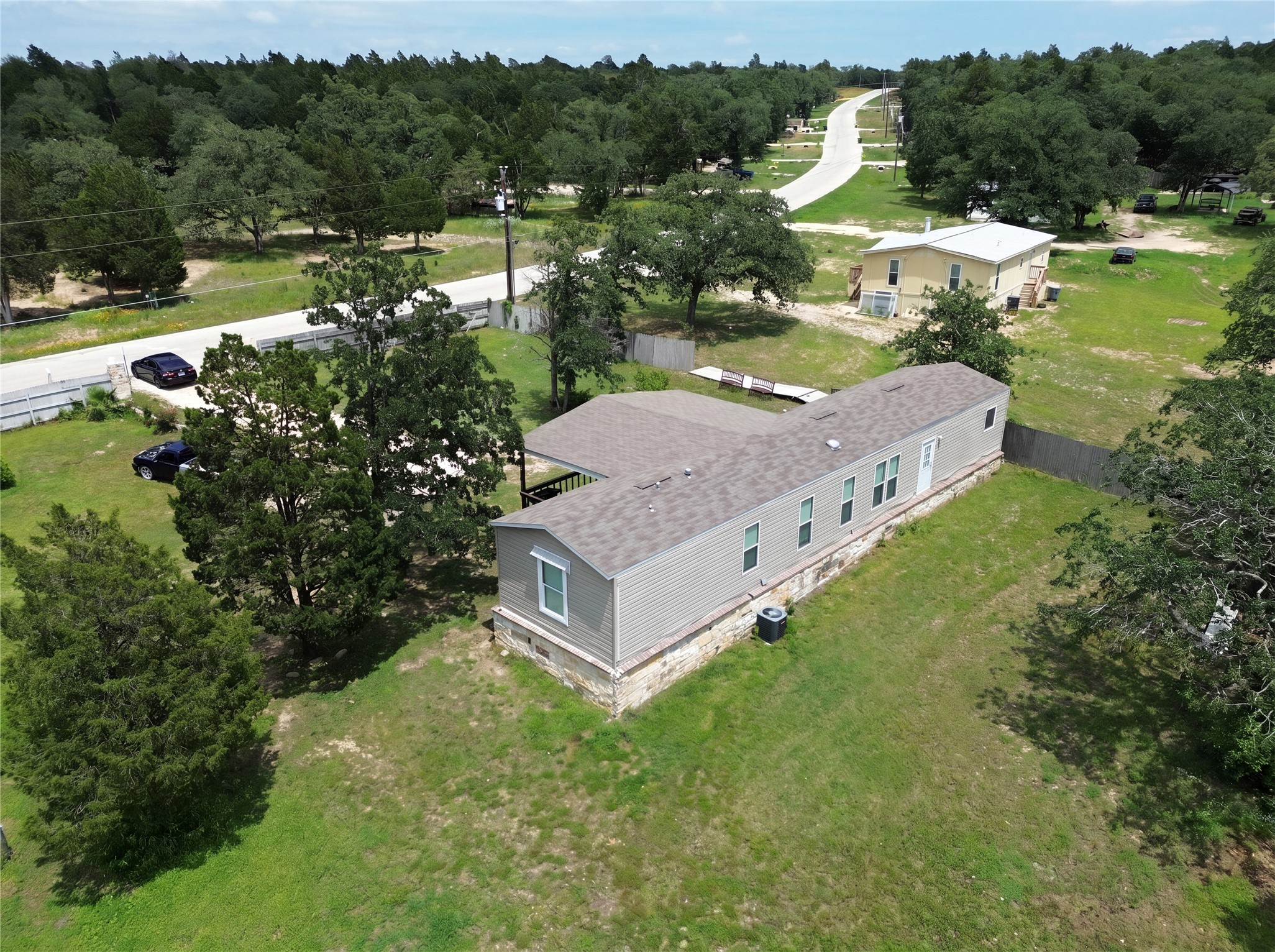 main property photo 14