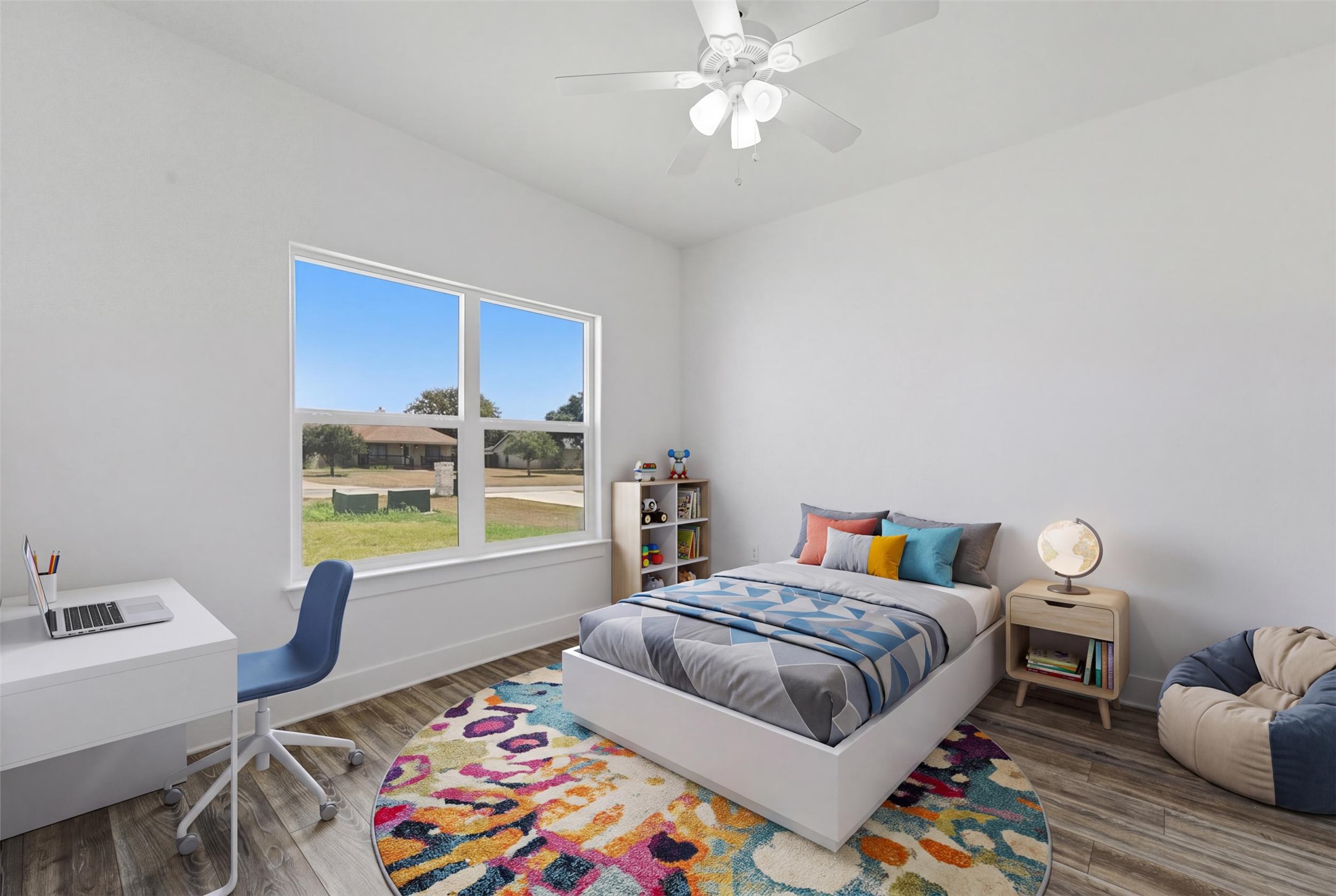 main property photo 28