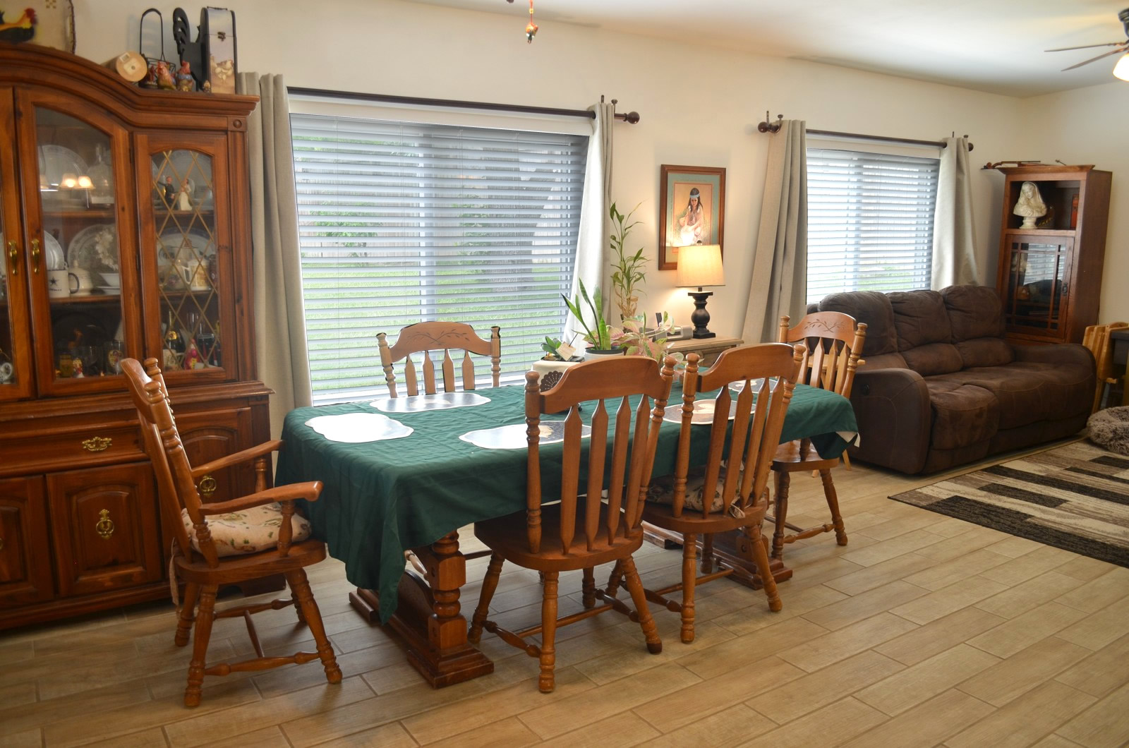 main property photo 13