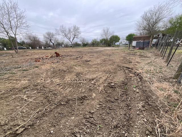main property photo 18